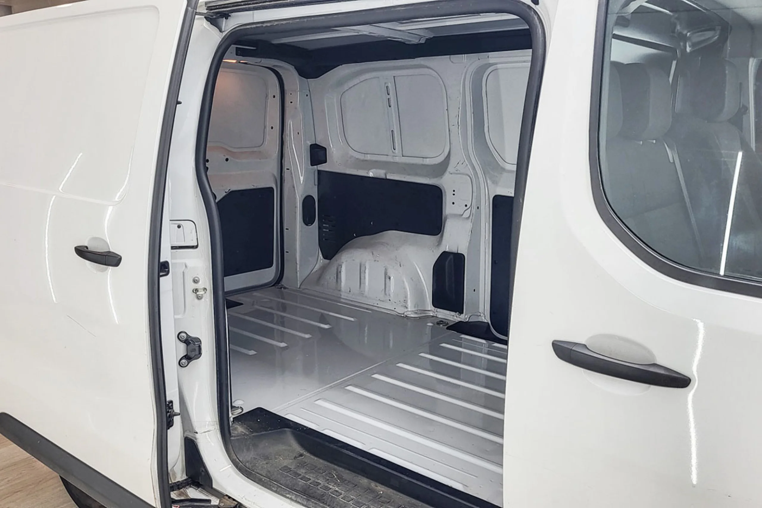 Citroen Jumpy Furgon Talla M BlueHDi 100 SS 6v - Foto 12