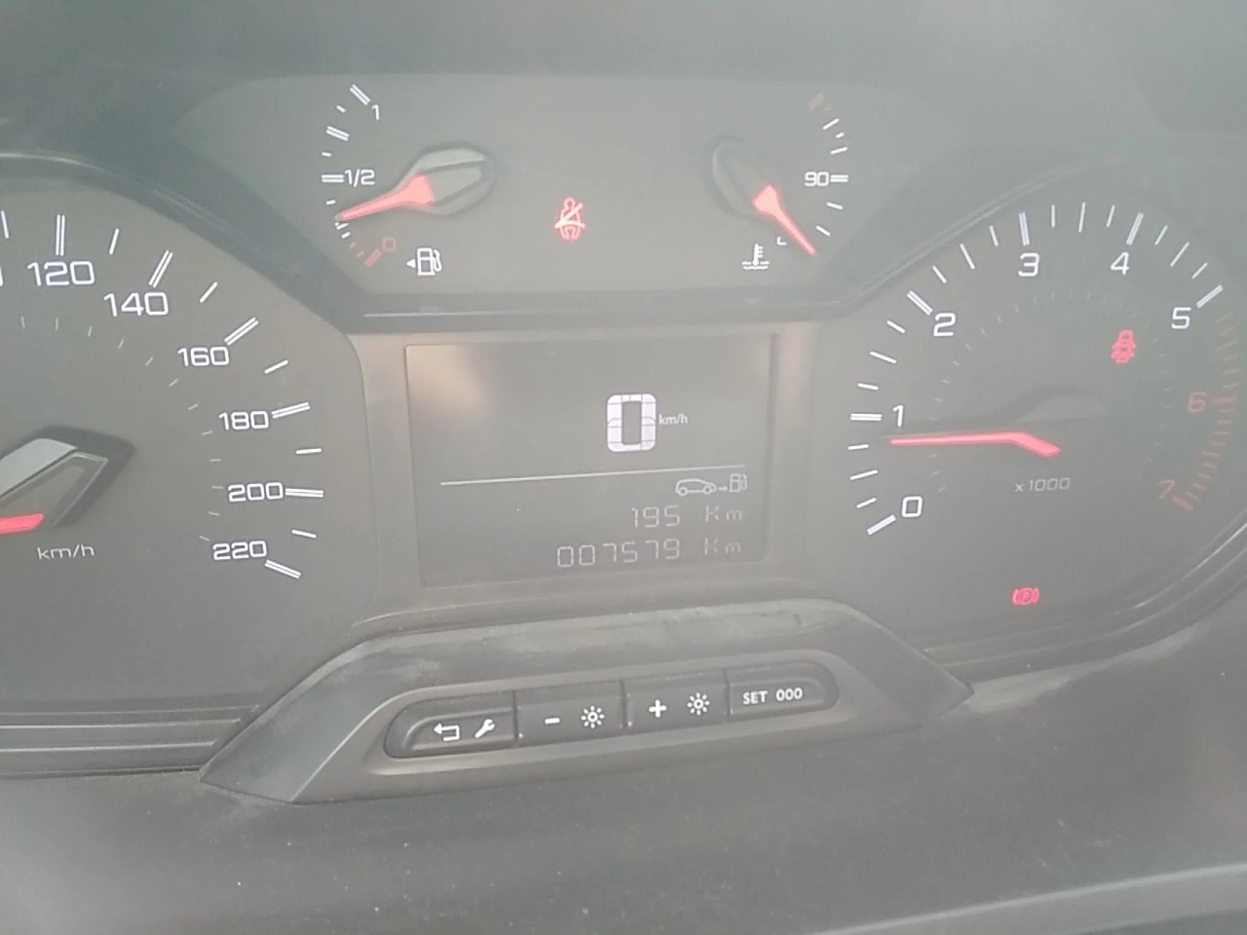 Peugeot Partner Standard 600kg BlueHDi 73kW - Foto 8