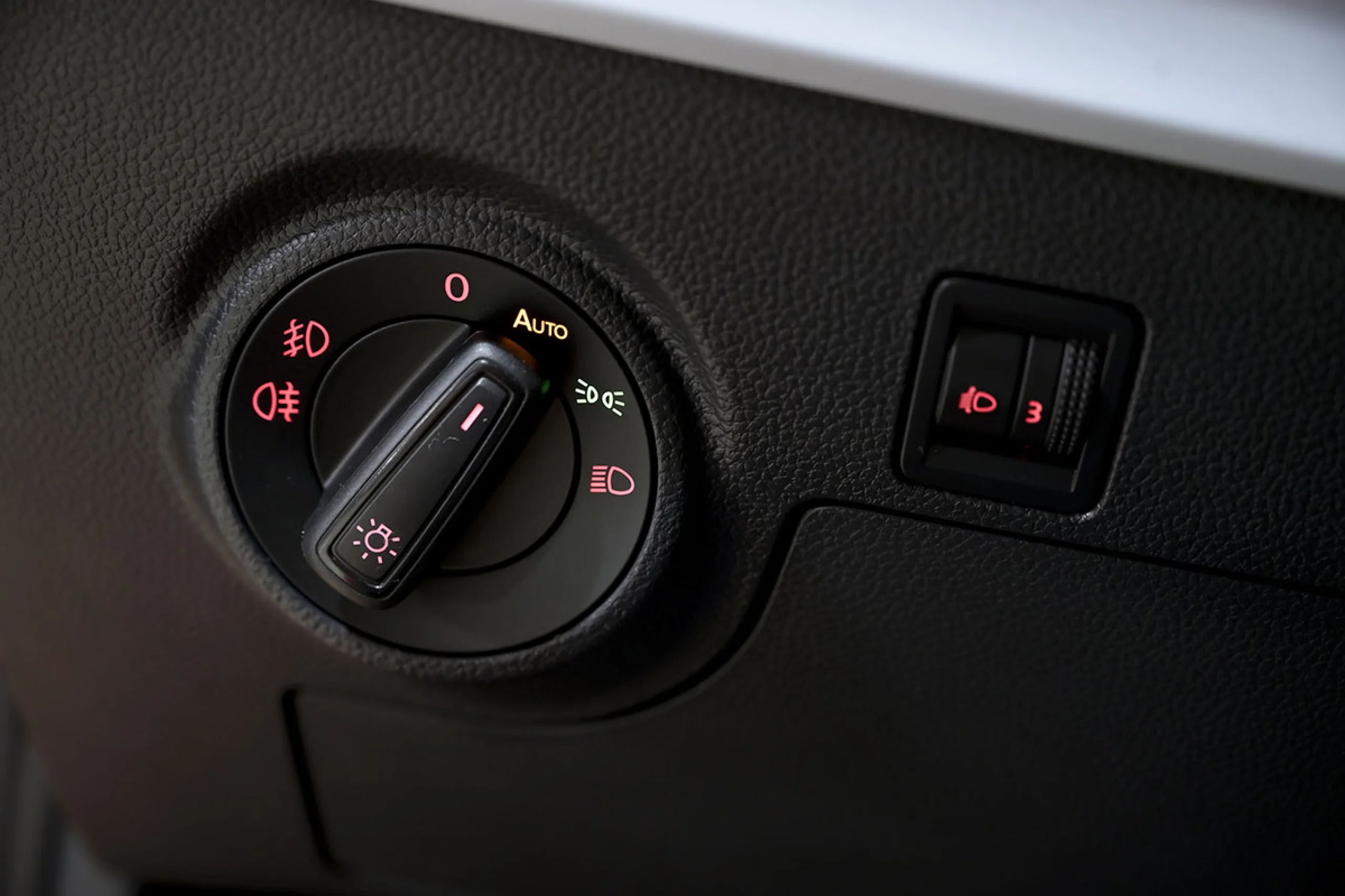 Seat Ibiza 1.0 MPI 59kW 80CV Reference XL - Foto 23