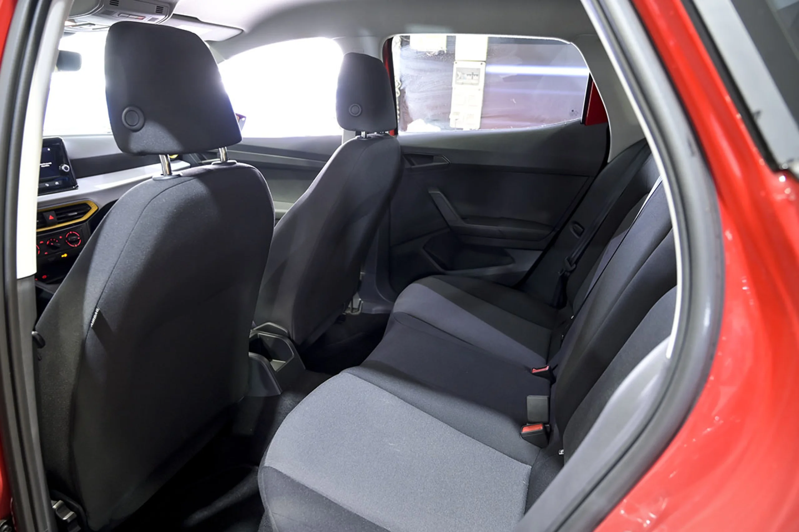 Seat Ibiza 1.0 MPI 59kW 80CV Reference XL - Foto 15