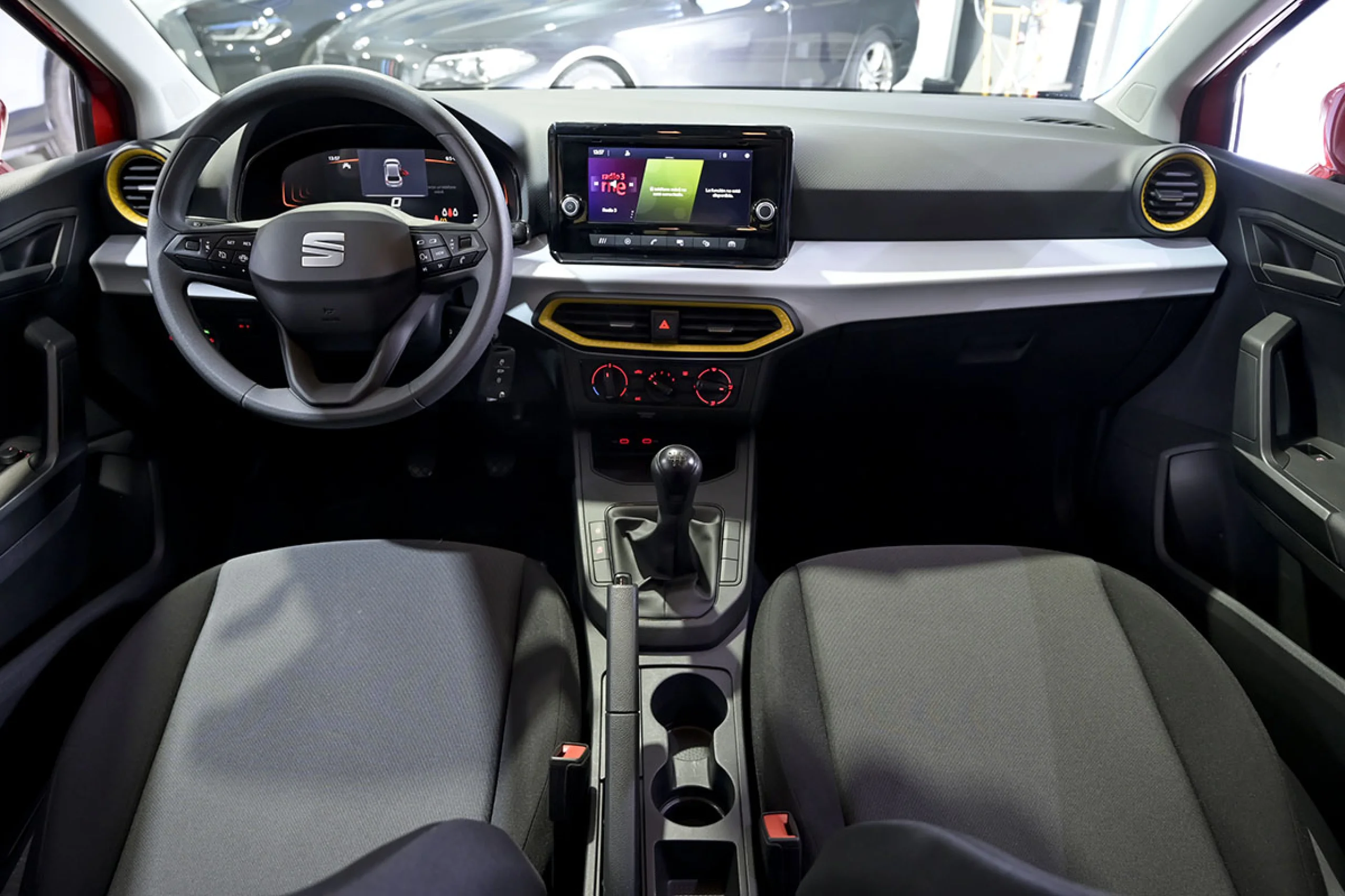 Seat Ibiza 1.0 MPI 59kW 80CV Reference XL - Foto 8