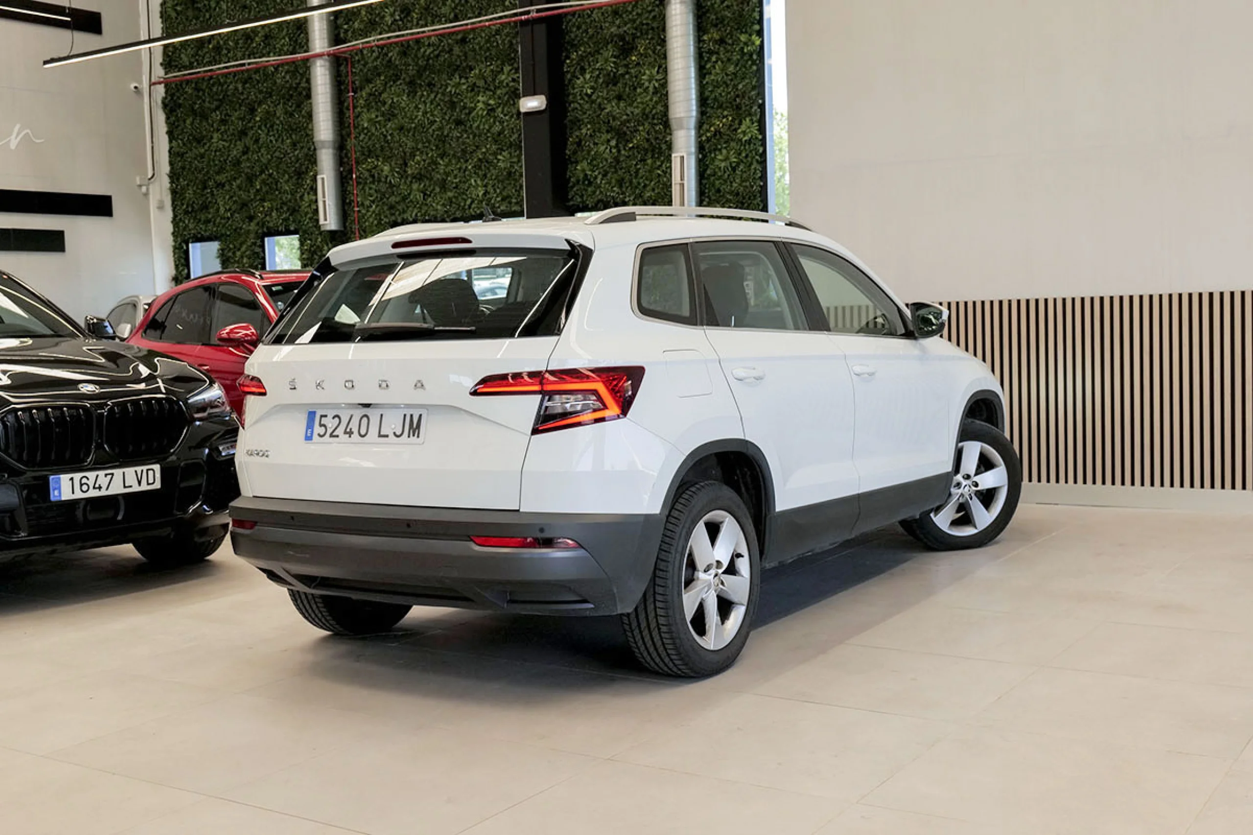 Skoda Karoq 1.5 TSI 110kW 150CV ACT Ambition - Foto 3