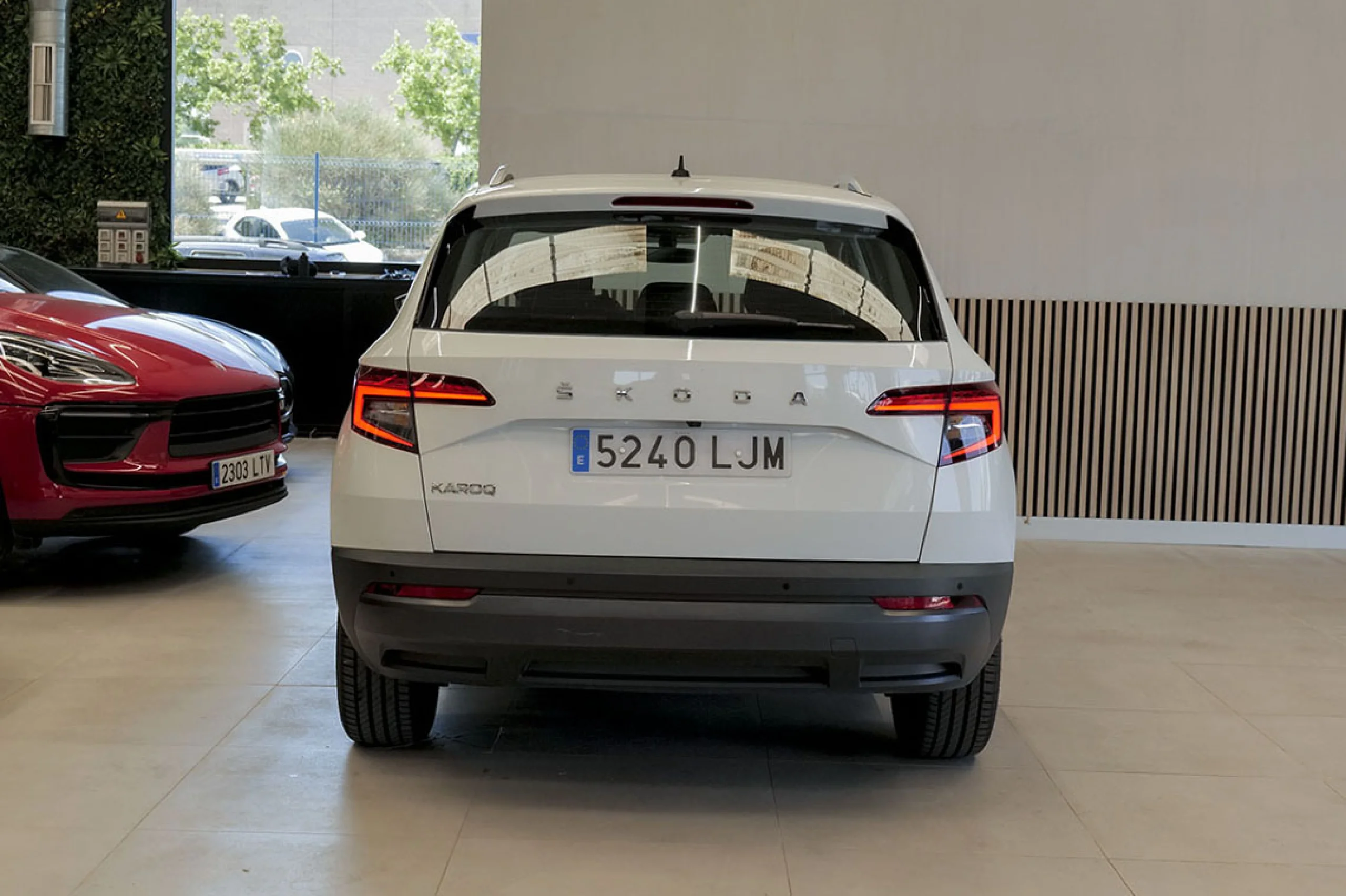 Skoda Karoq 1.5 TSI 110kW 150CV ACT Ambition - Foto 9