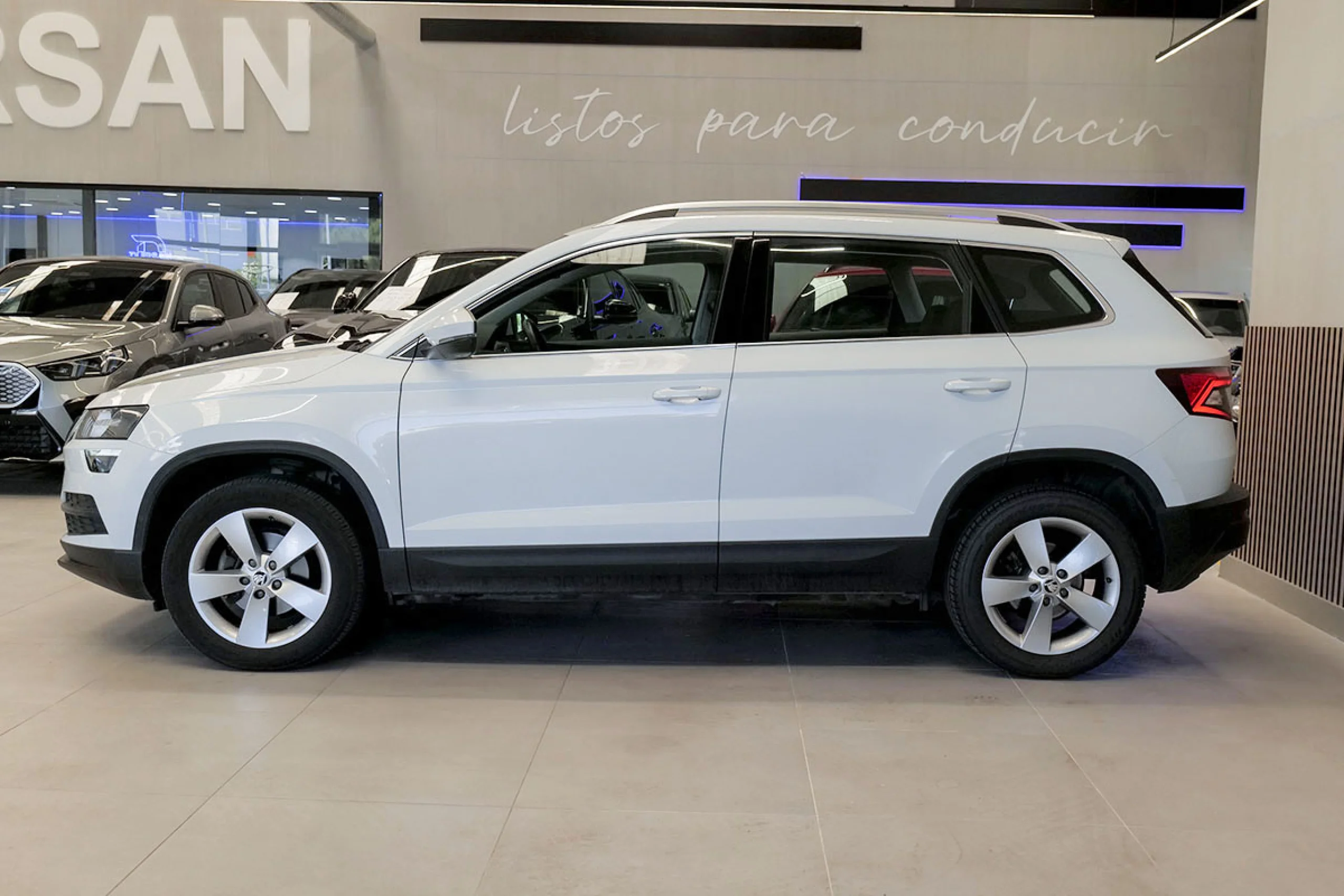 Skoda Karoq 1.5 TSI 110kW 150CV ACT Ambition - Foto 15