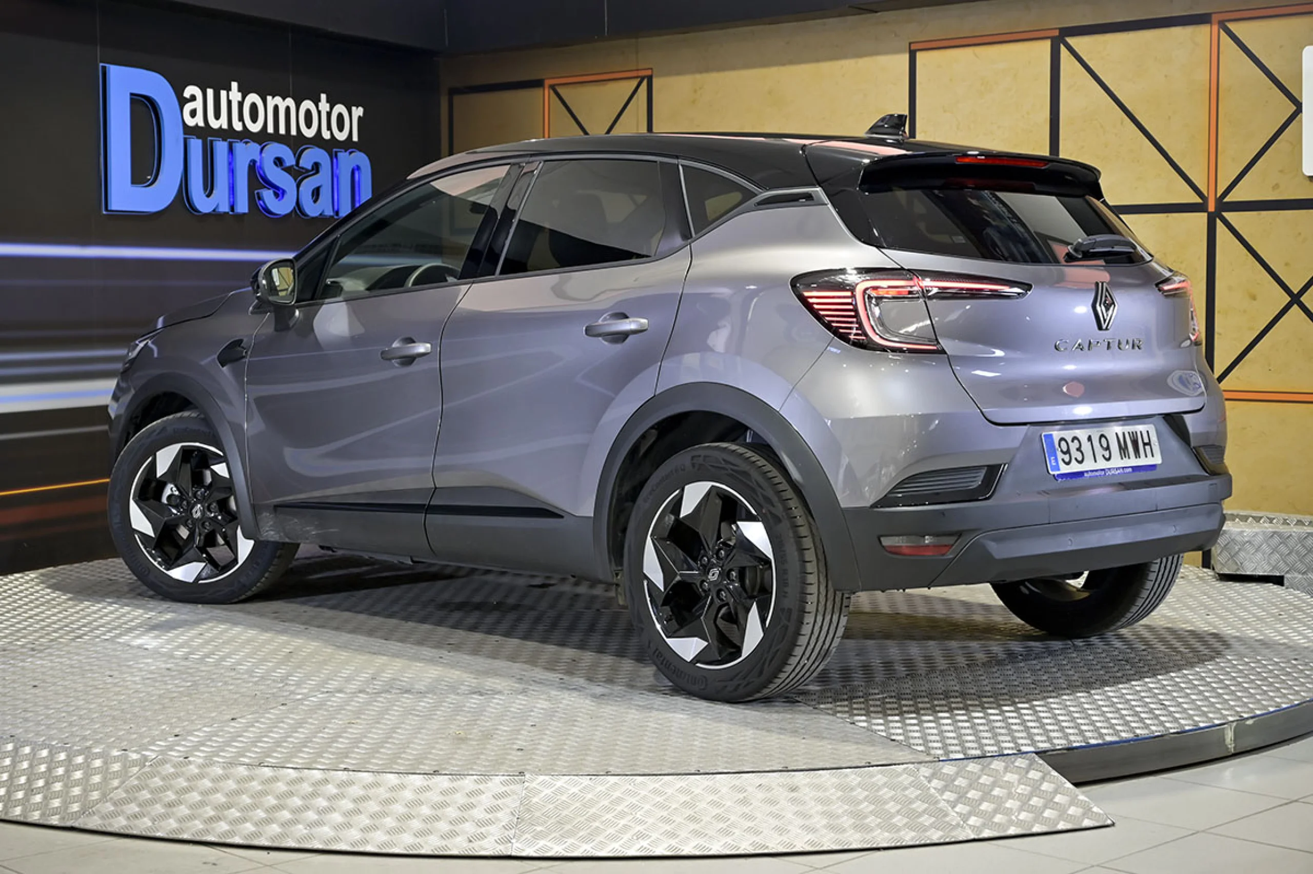Renault Captur techno TCe 103 kW 140CV mild hybrid - Foto 4