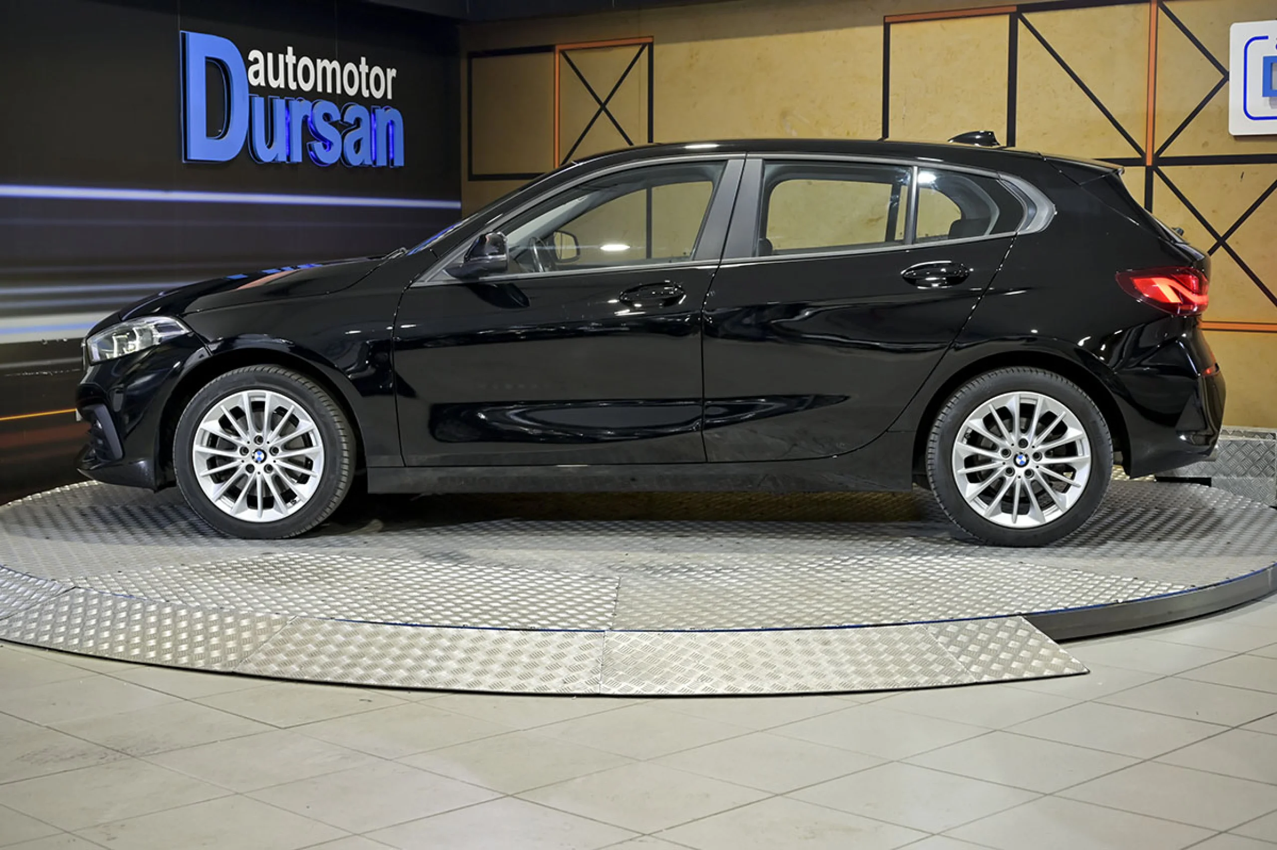 BMW 118 Serie 1 118i - Foto 20