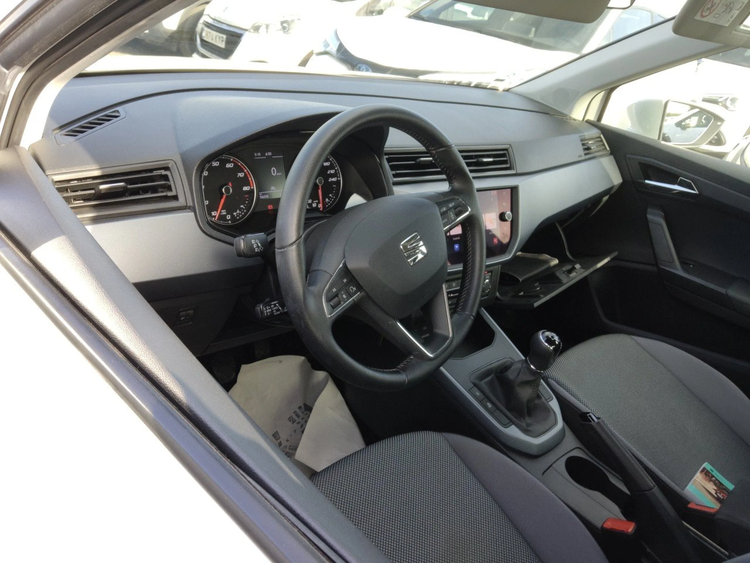 Seat Arona 1.0 TSI 81kW (110CV) Style Go2 - Foto 7