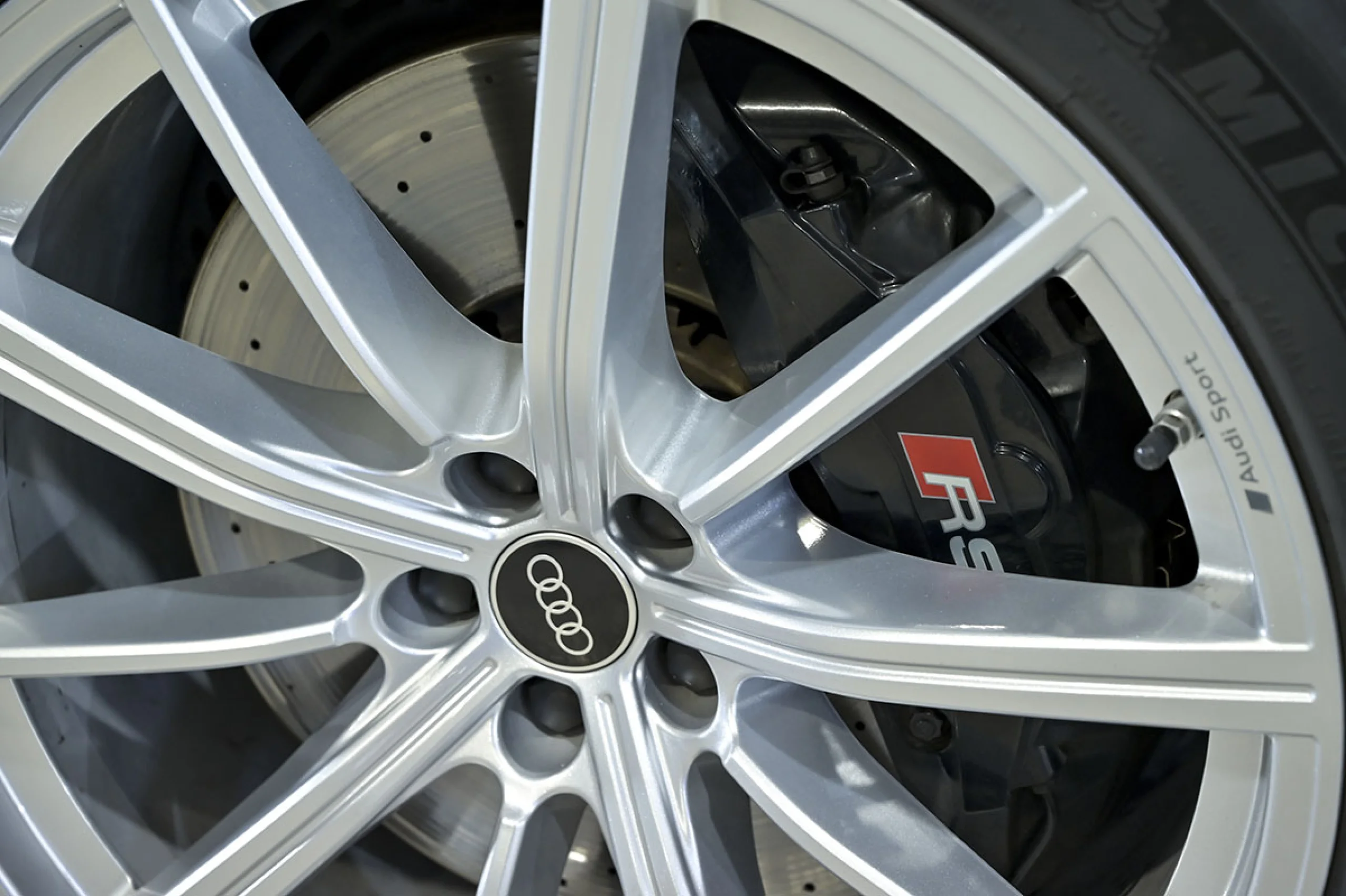 Audi Q8 RS Q8 TFSI 441kW 600CV quattro tipt - Foto 21