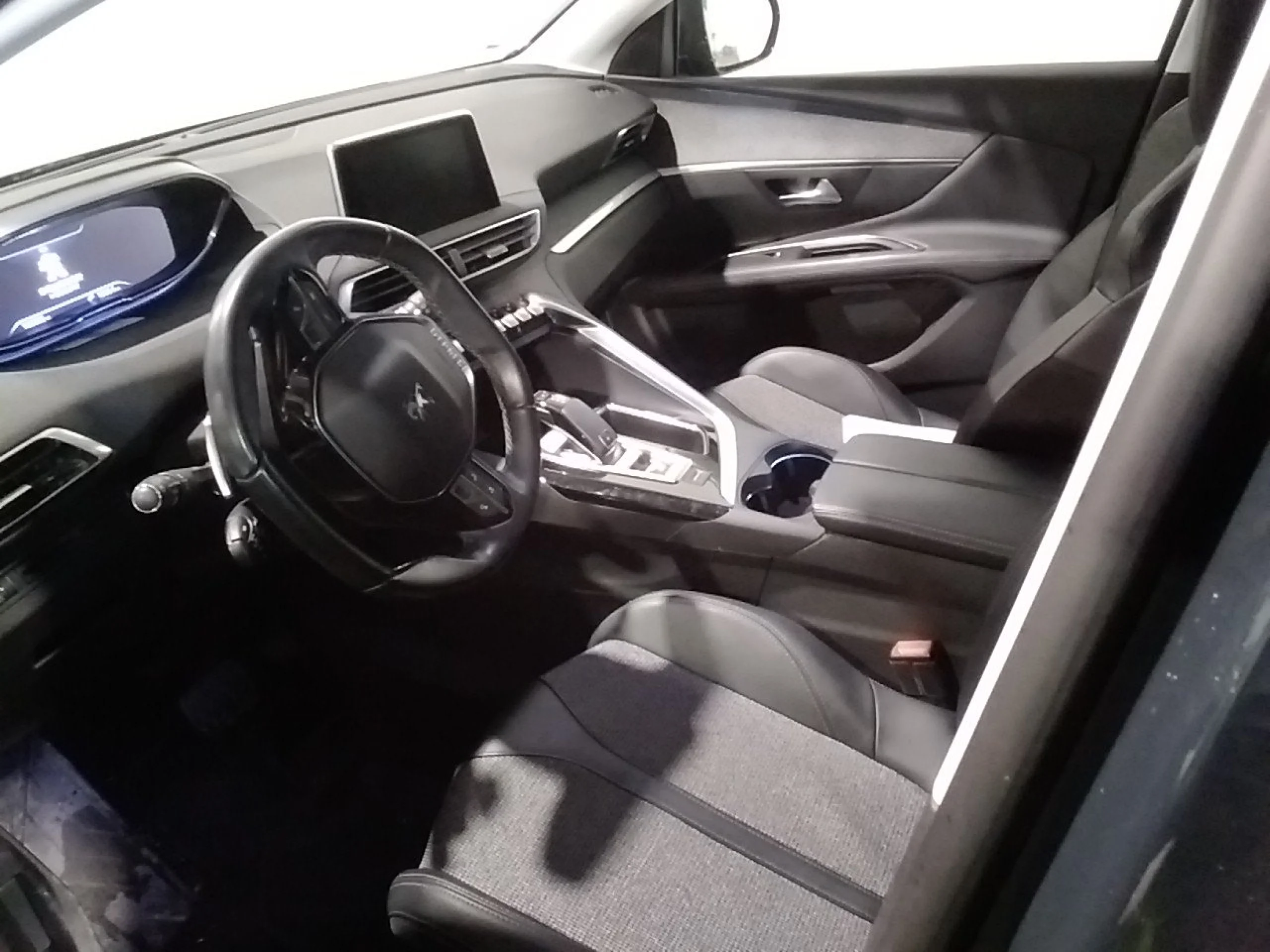 Peugeot 3008 Allure BlueHDi 96kW (130CV) S&amp;S EAT8 - Foto 7