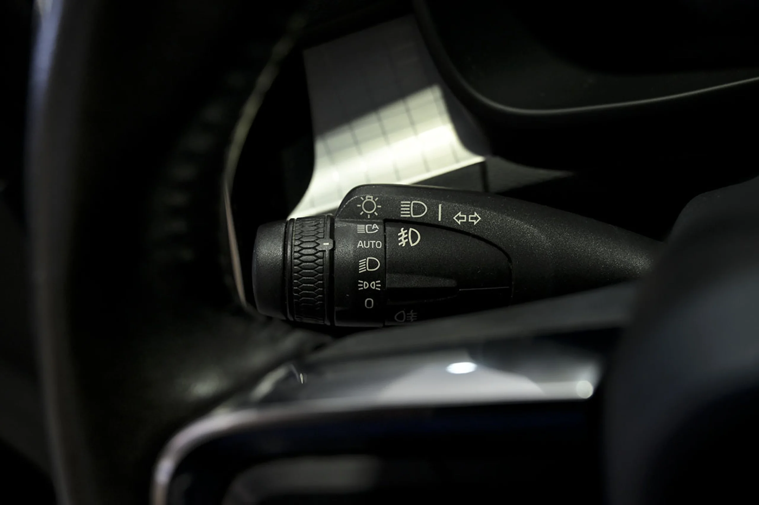 Volvo XC 40 XC40 2.0 D3 Momentum Pro Auto - Foto 22