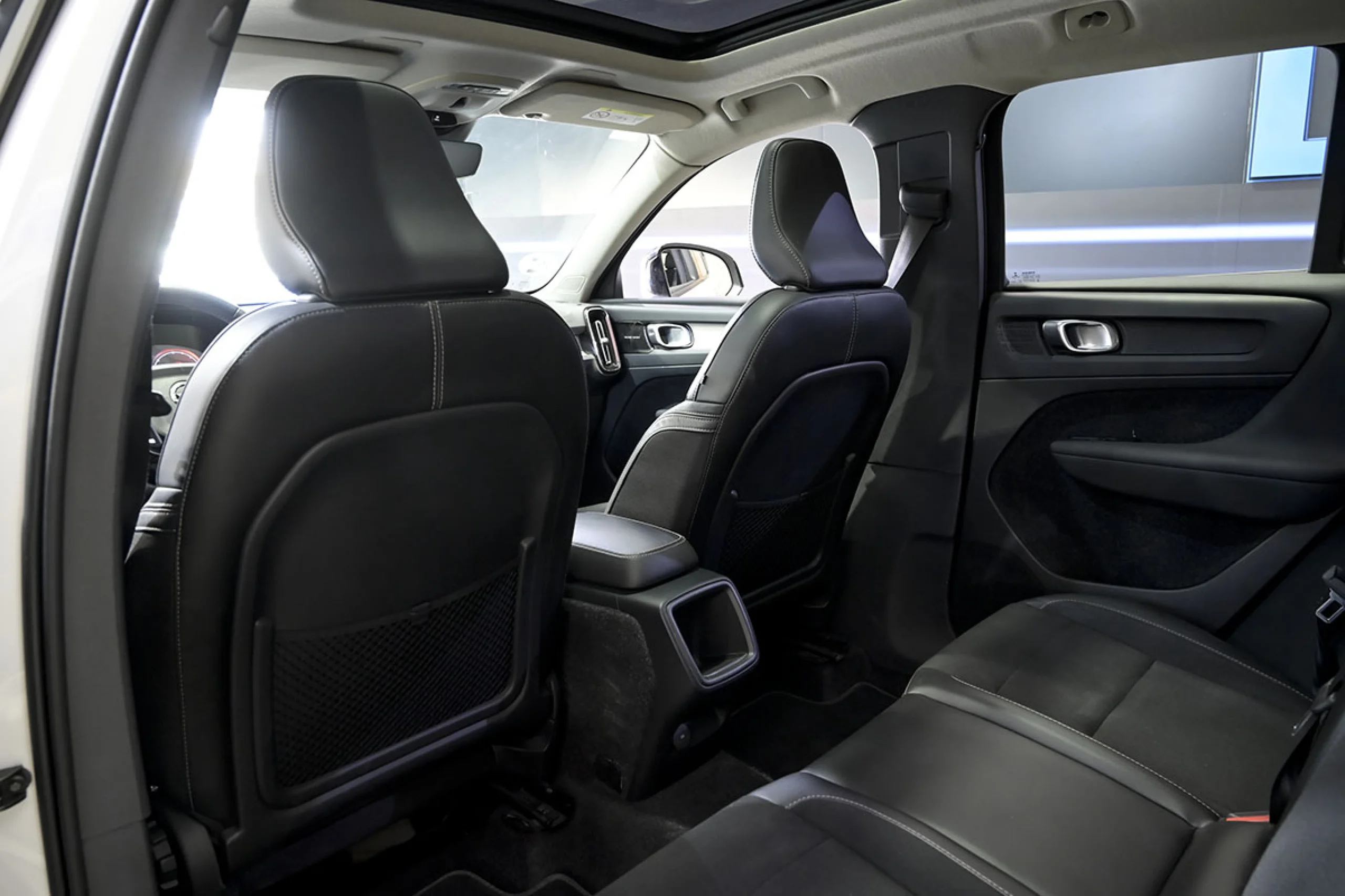 Volvo XC 40 XC40 2.0 D3 Momentum Pro Auto - Foto 16