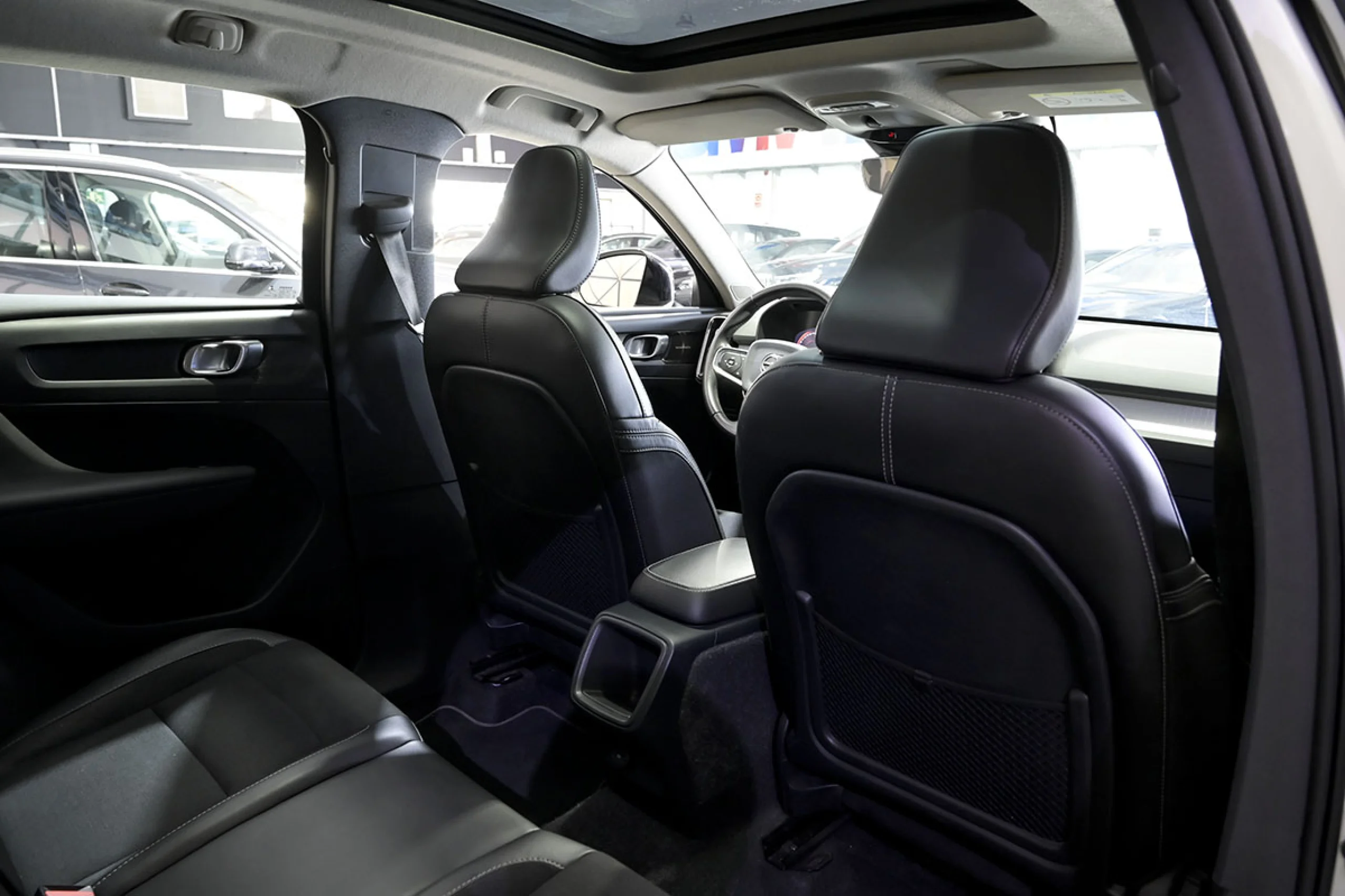 Volvo XC 40 XC40 2.0 D3 Momentum Pro Auto - Foto 15