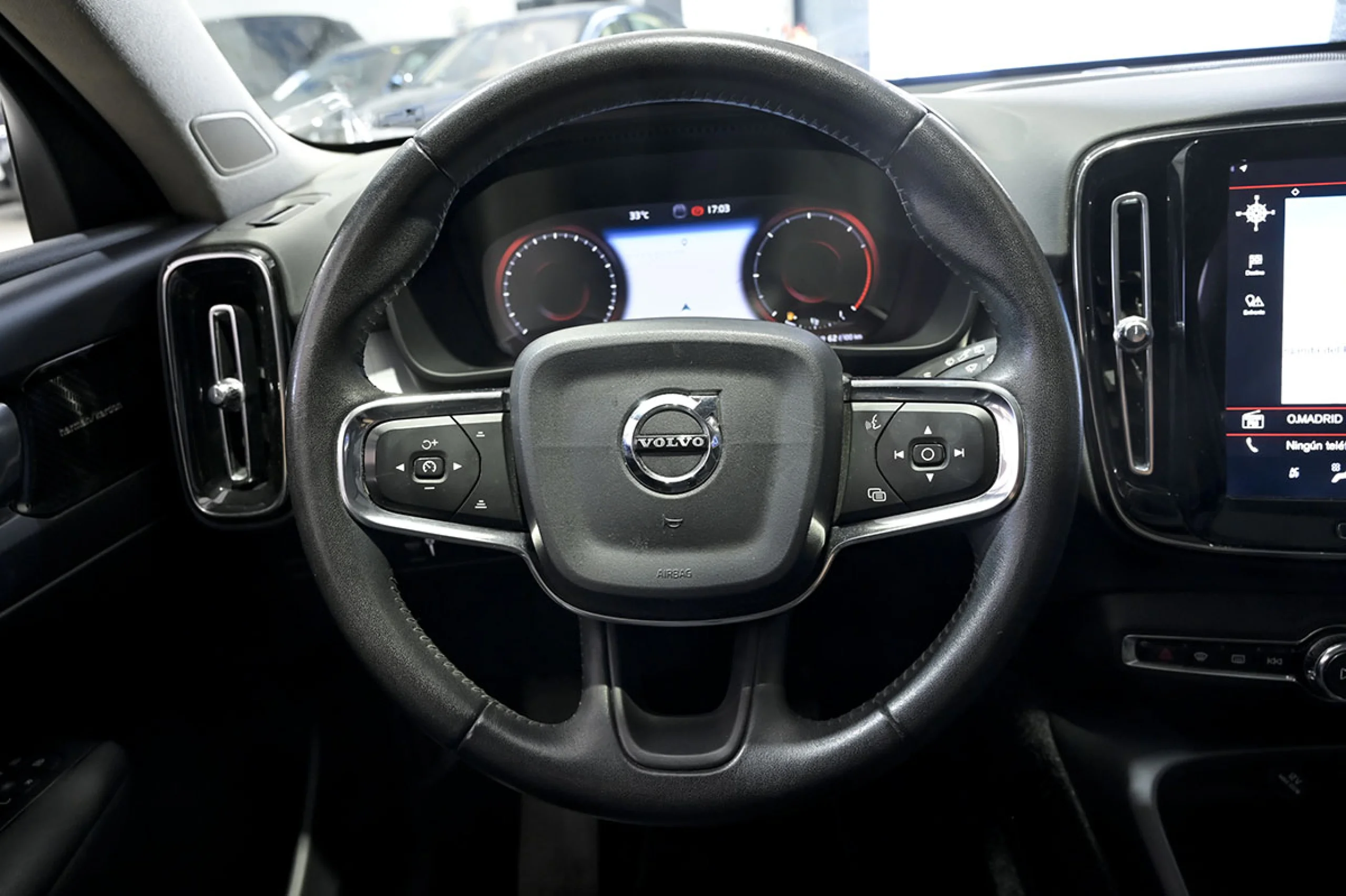 Volvo XC 40 XC40 2.0 D3 Momentum Pro Auto - Foto 31