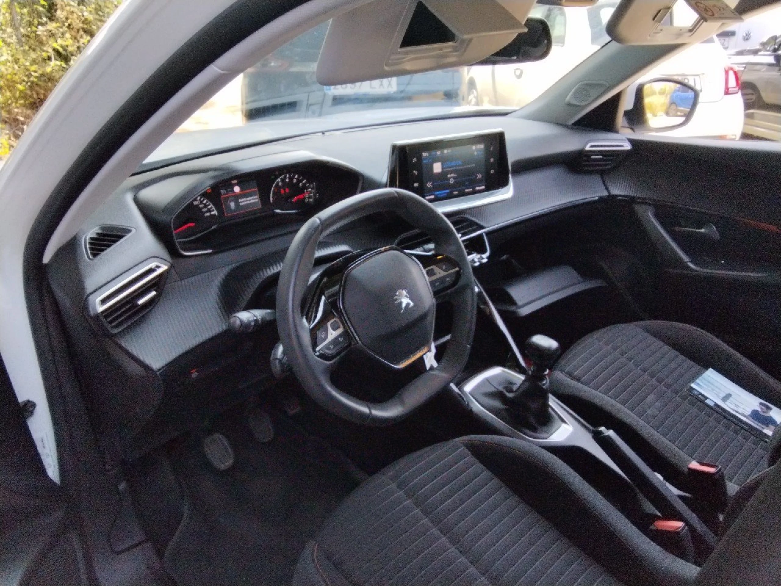 Peugeot 2008 Active Pack BlueHDI 81kW (110CV) - Foto 7