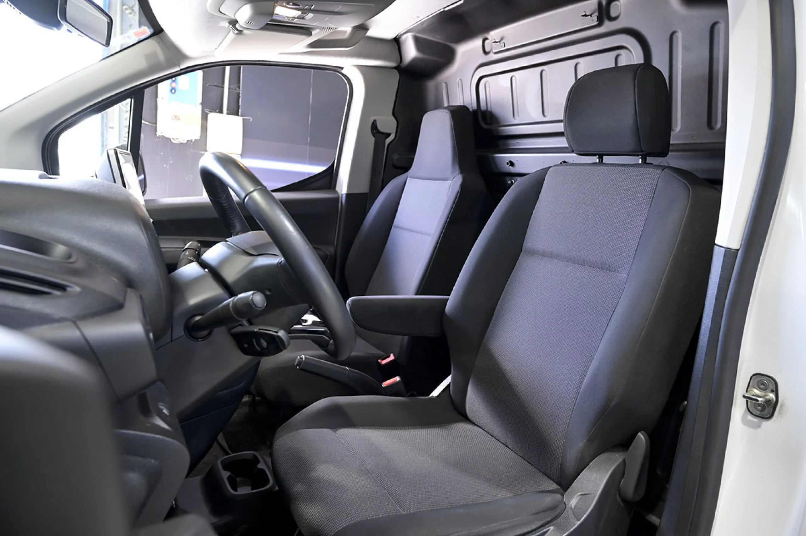 Fiat Doblo Doblò Furgon 1.5 BlueHDi 100 650kg L1H1 - Foto 17