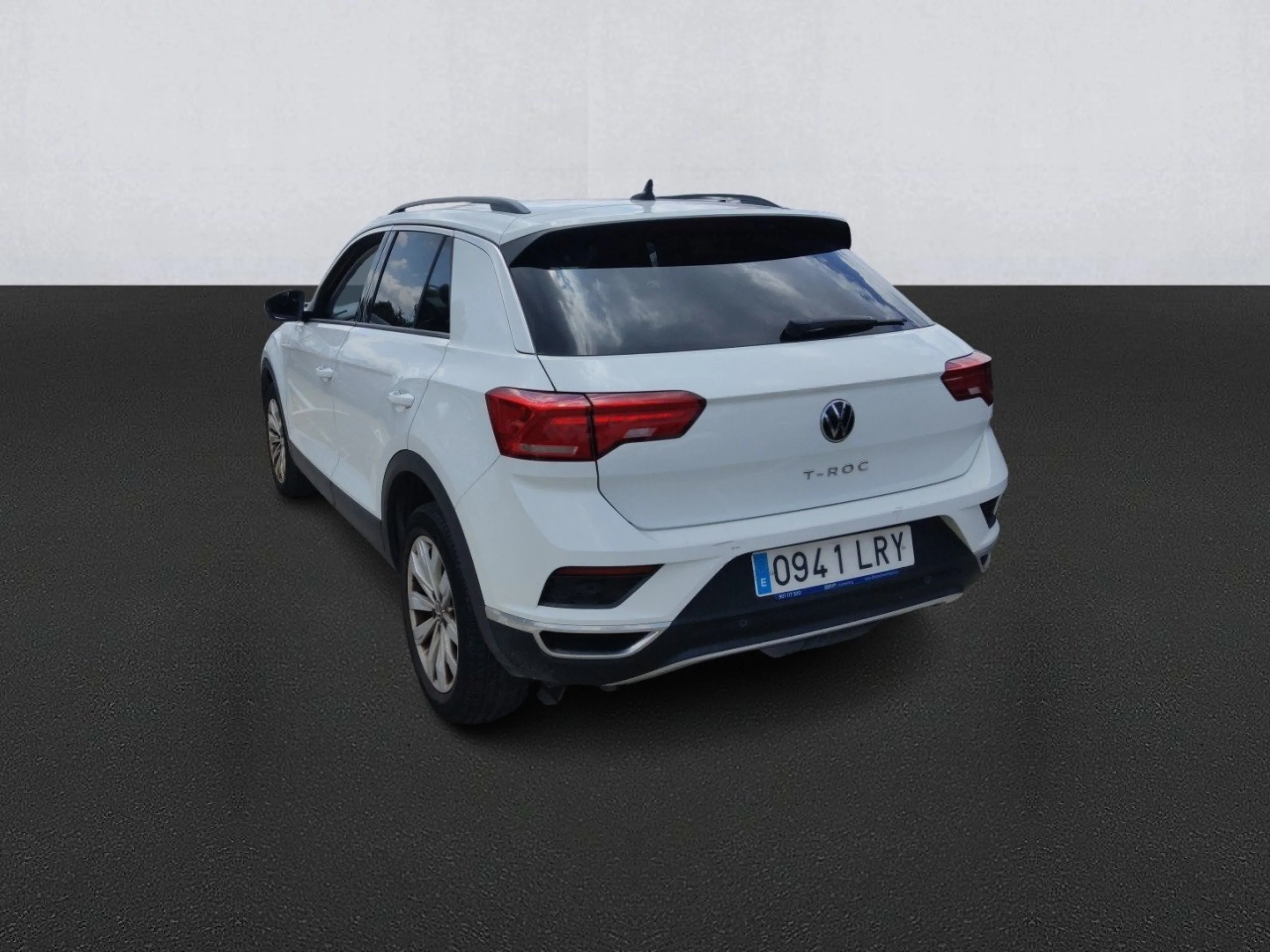 Volkswagen T-Roc Advance 1.0 TSI 81kW (110CV) - Foto 6