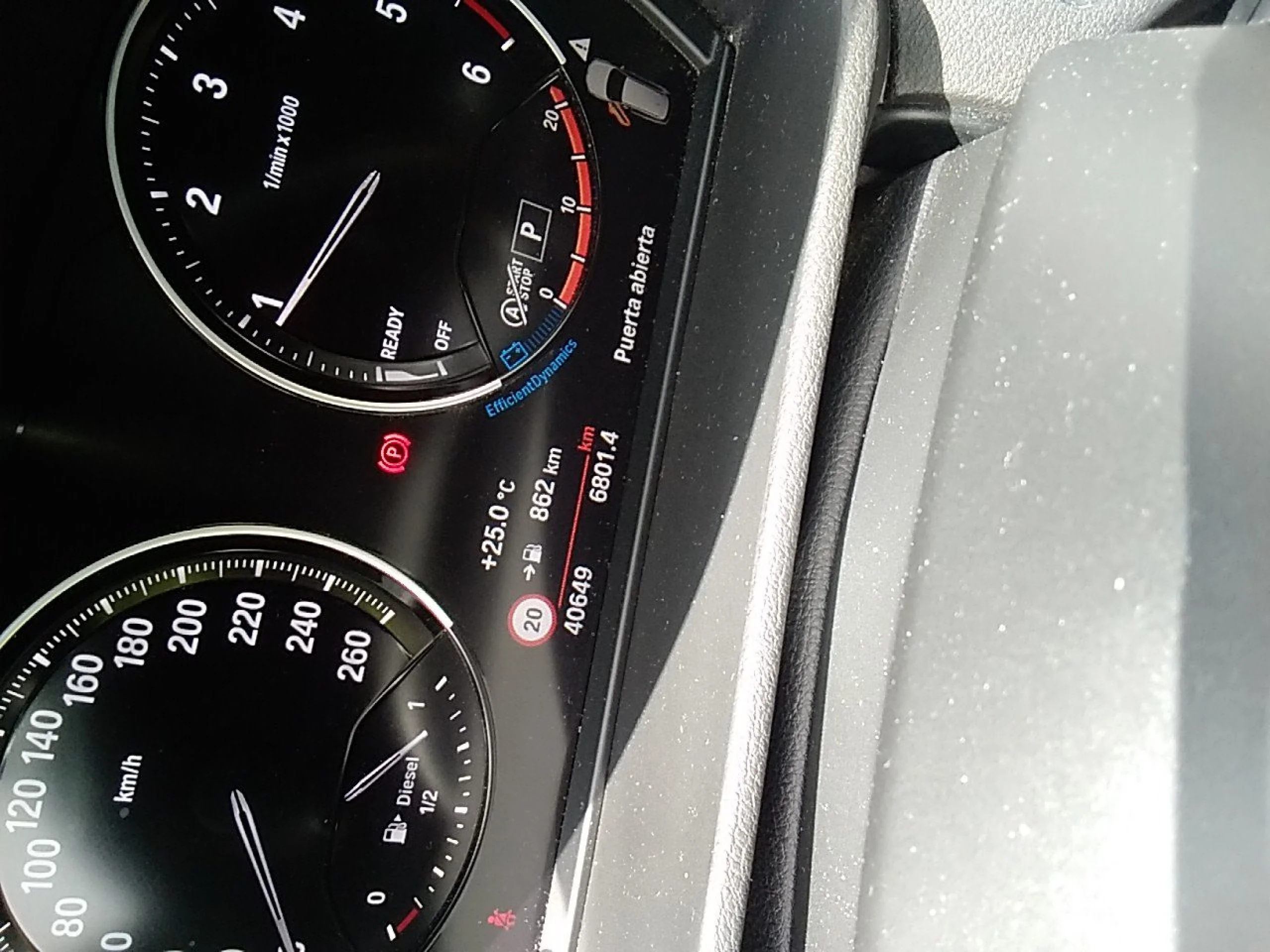 BMW X1 sDrive18d - Foto 8