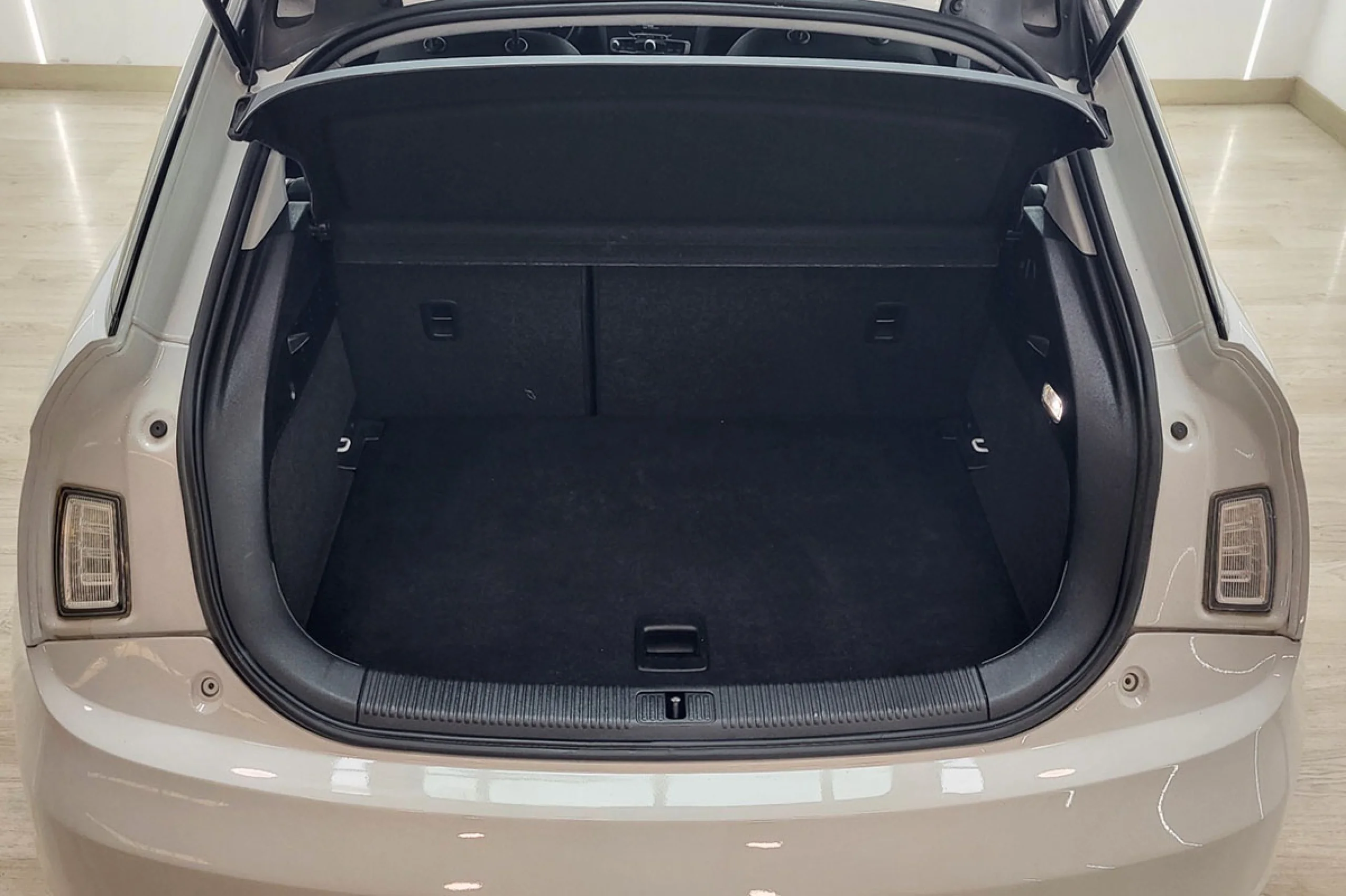 Audi A1 Adrenalin 1.0 TFSI 70kW 95CV Sportback - Foto 11