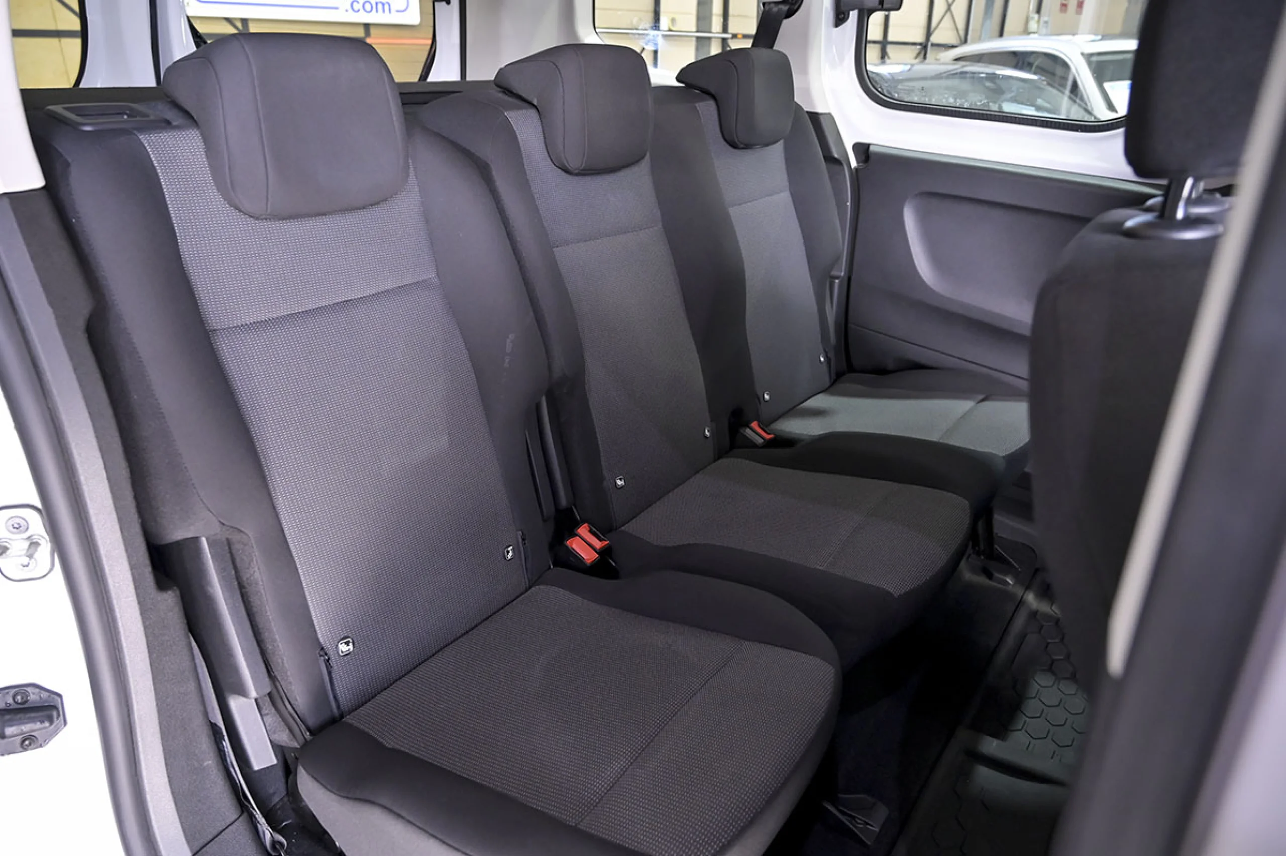 Peugeot Rifter Active Pack Standard BlueHDi 73kW - Foto 11