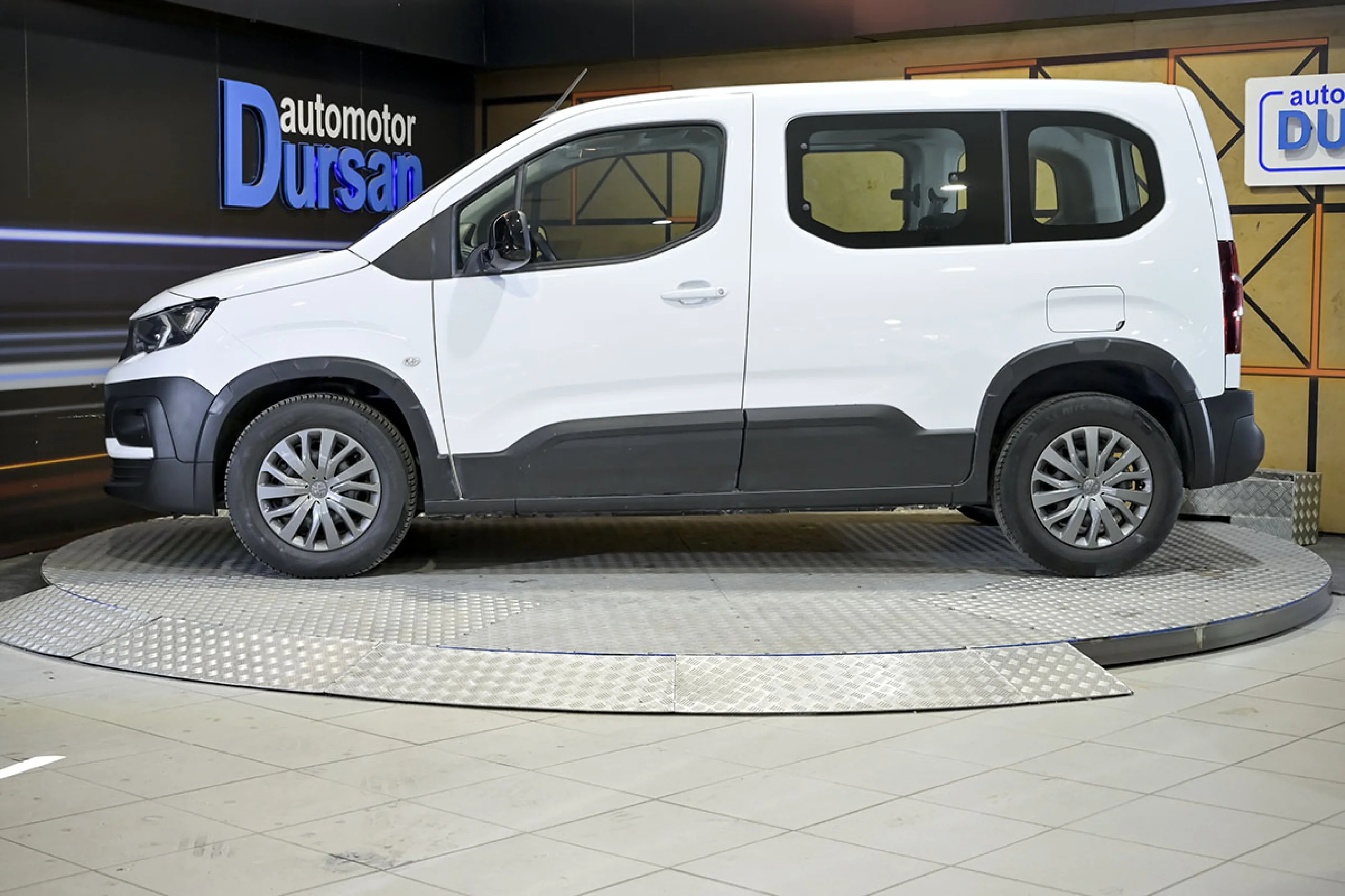 Peugeot Rifter Active Pack Standard BlueHDi 73kW - Foto 12