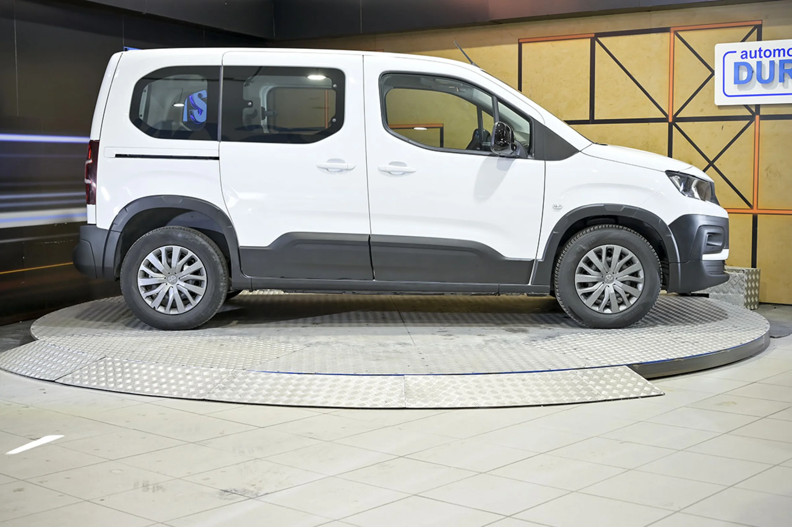 Peugeot Rifter Active Pack Standard BlueHDi 73kW - Foto 17