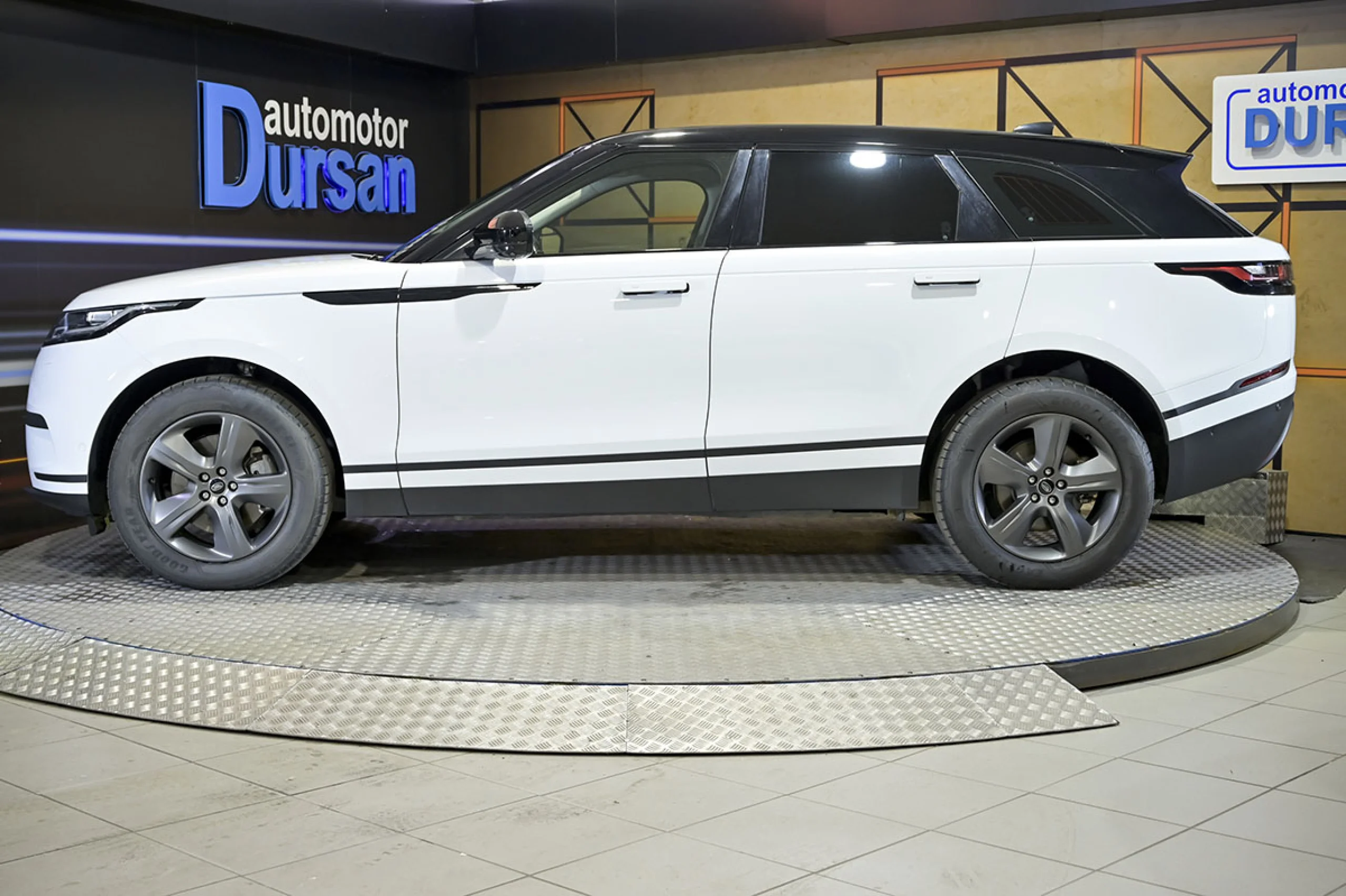 Land Rover Range Rover Velar 2.0D I4 150kW 204CV S 4WD Auto - Foto 19