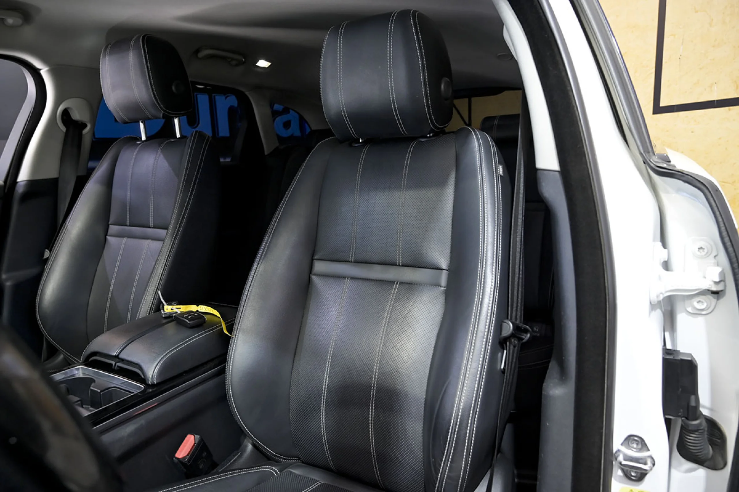 Land Rover Range Rover Velar 2.0D I4 150kW 204CV S 4WD Auto - Foto 23