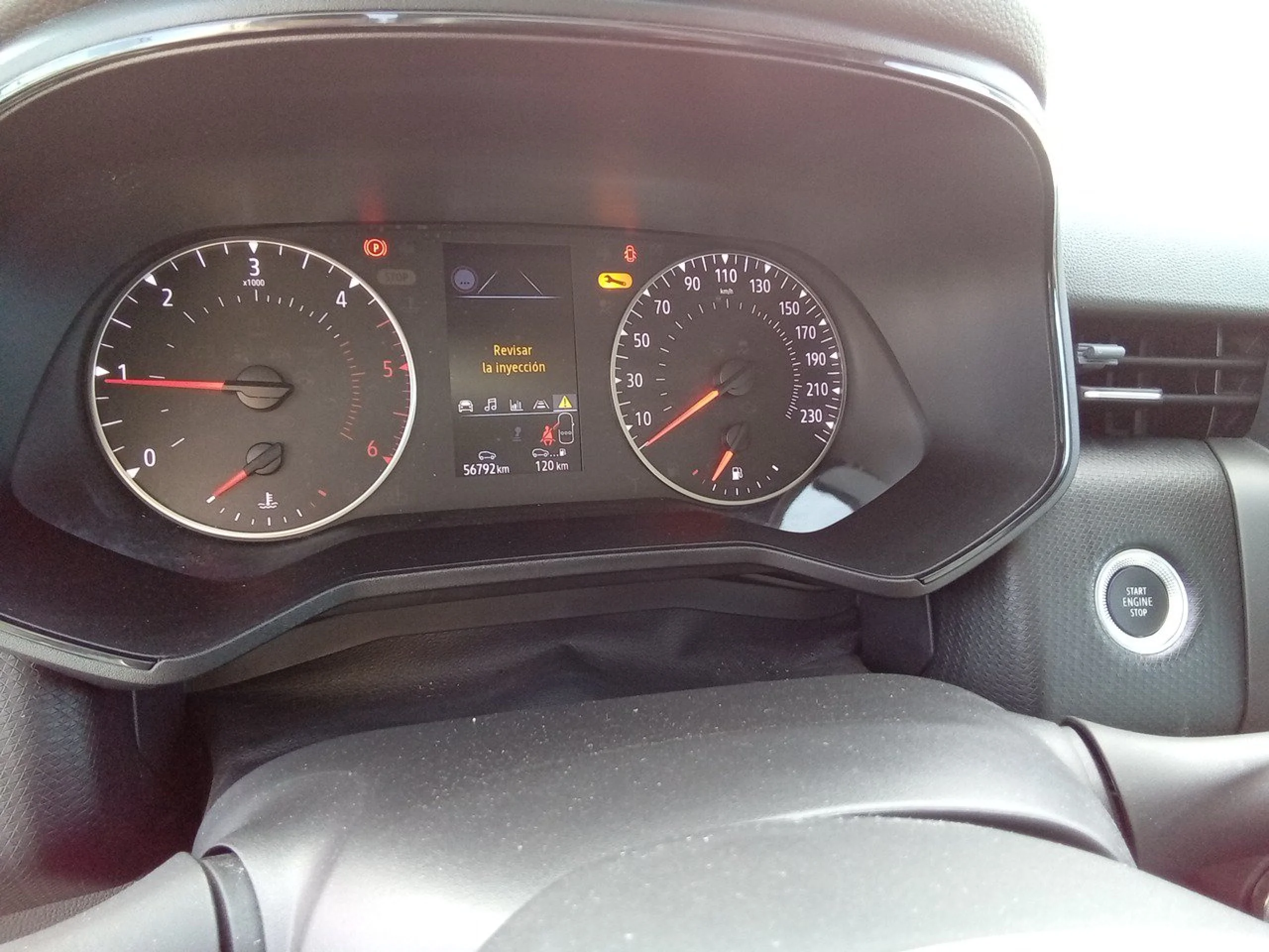 Renault Clio Equilibre Blue dCi 74kW (100CV) - Foto 8