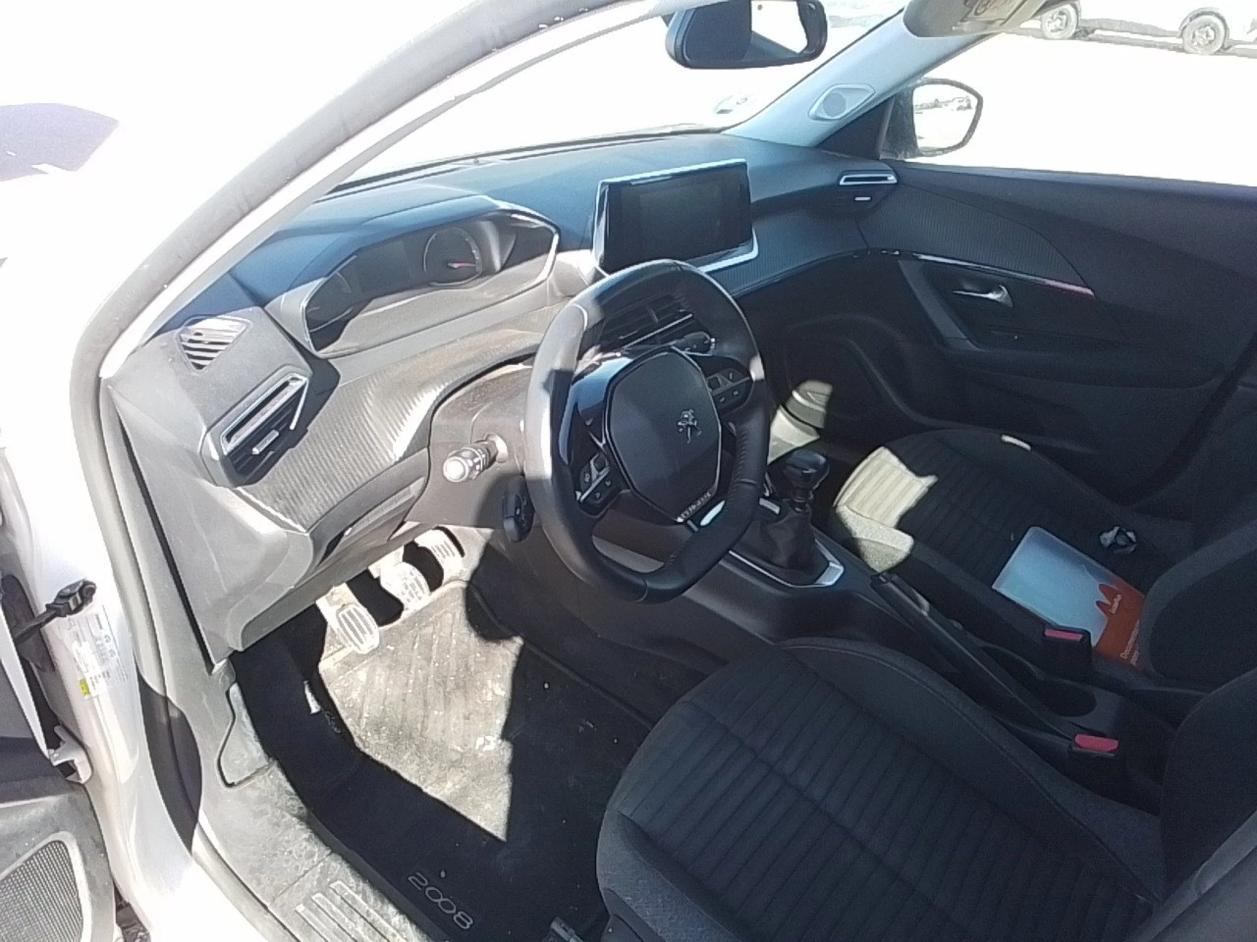 Peugeot 2008 Active Pack BlueHDI 81kW (110CV) - Foto 8