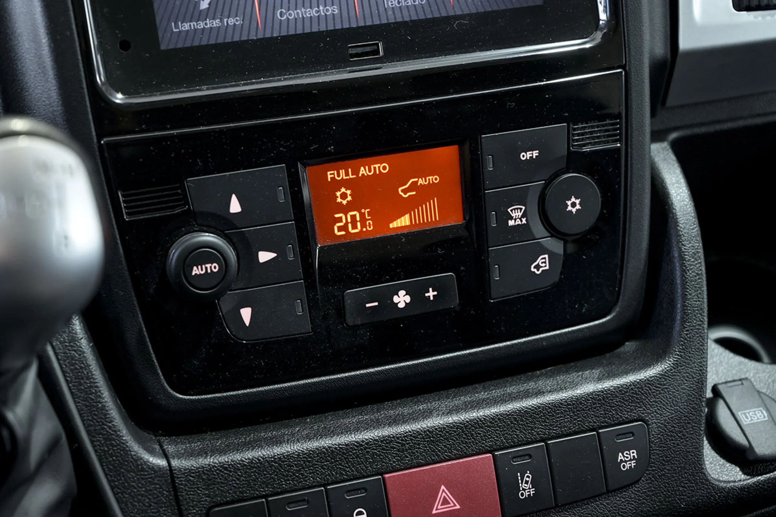 Fiat Ducato e-Ducato eDucato Combi 3.500 L2 H2 47 kW - Foto 30