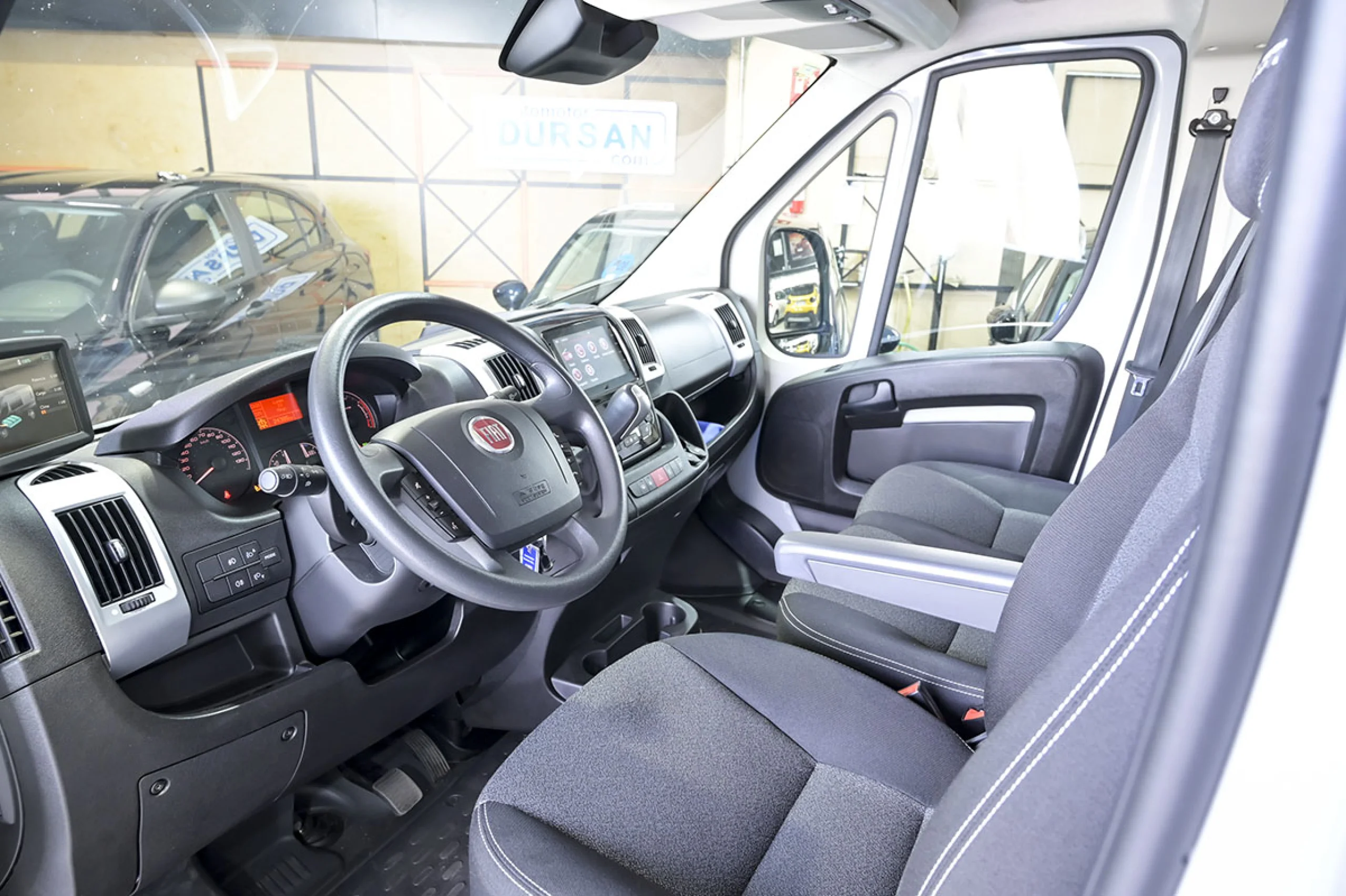 Fiat Ducato e-Ducato eDucato Combi 3.500 L2 H2 47 kW - Foto 4