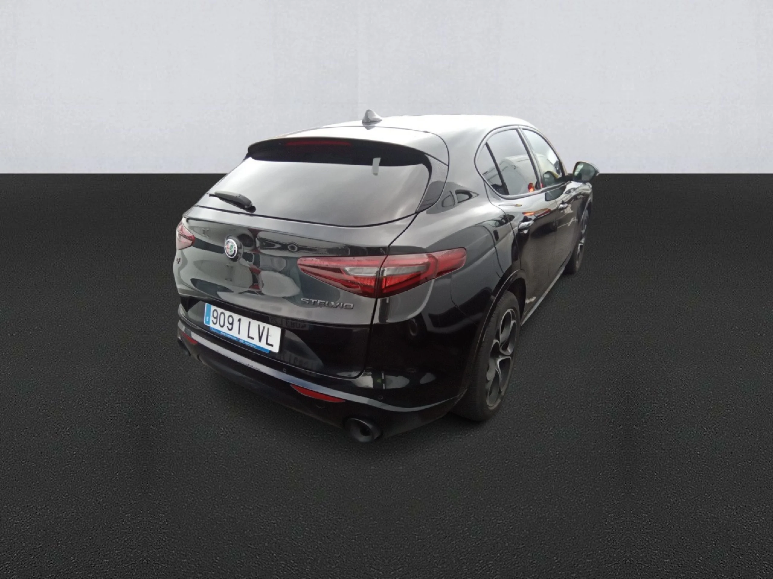 Alfa Romeo Stelvio 2.2 Diésel 154kW (210CV) Veloce Q4 - Foto 4