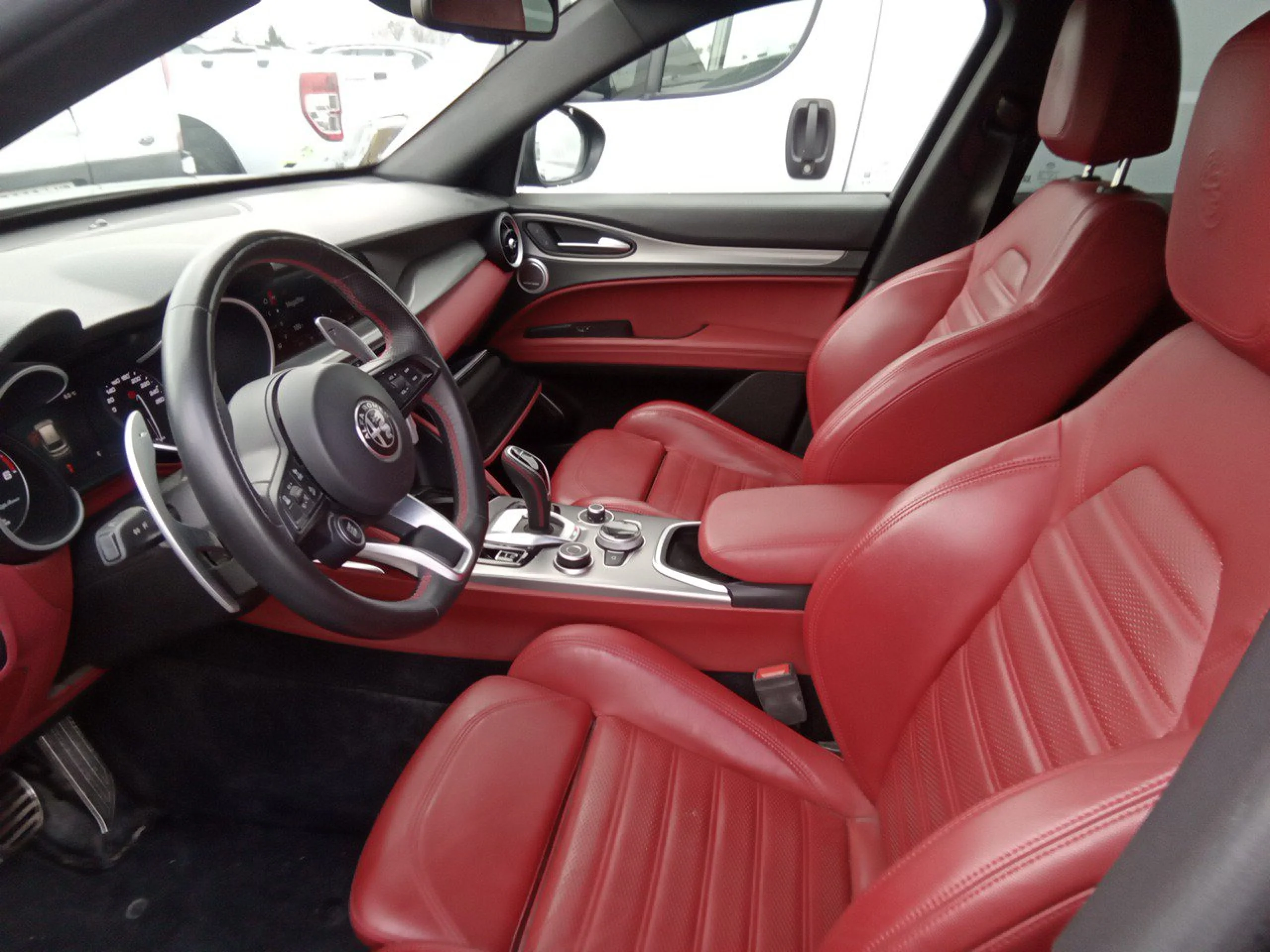 Alfa Romeo Stelvio 2.2 Diésel 154kW (210CV) Veloce Q4 - Foto 7