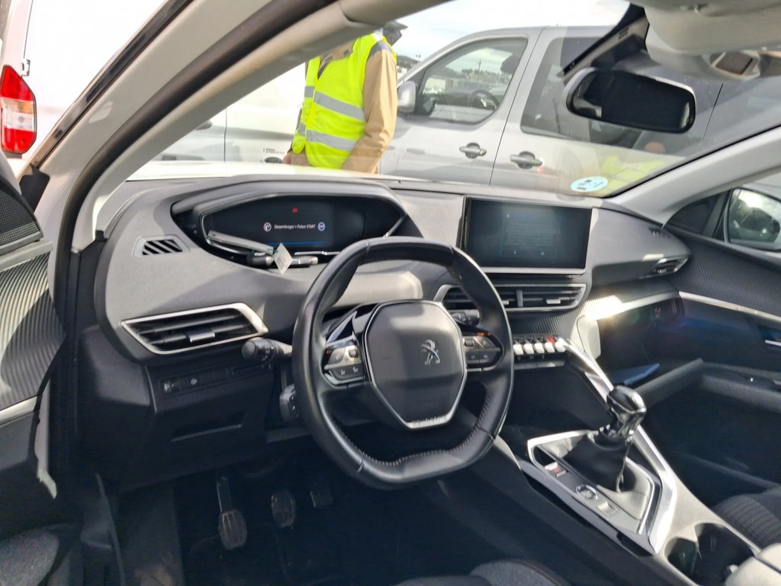 Peugeot 3008 1.5 BlueHDi 96kW (130CV) S&amp;S Active Pack - Foto 7