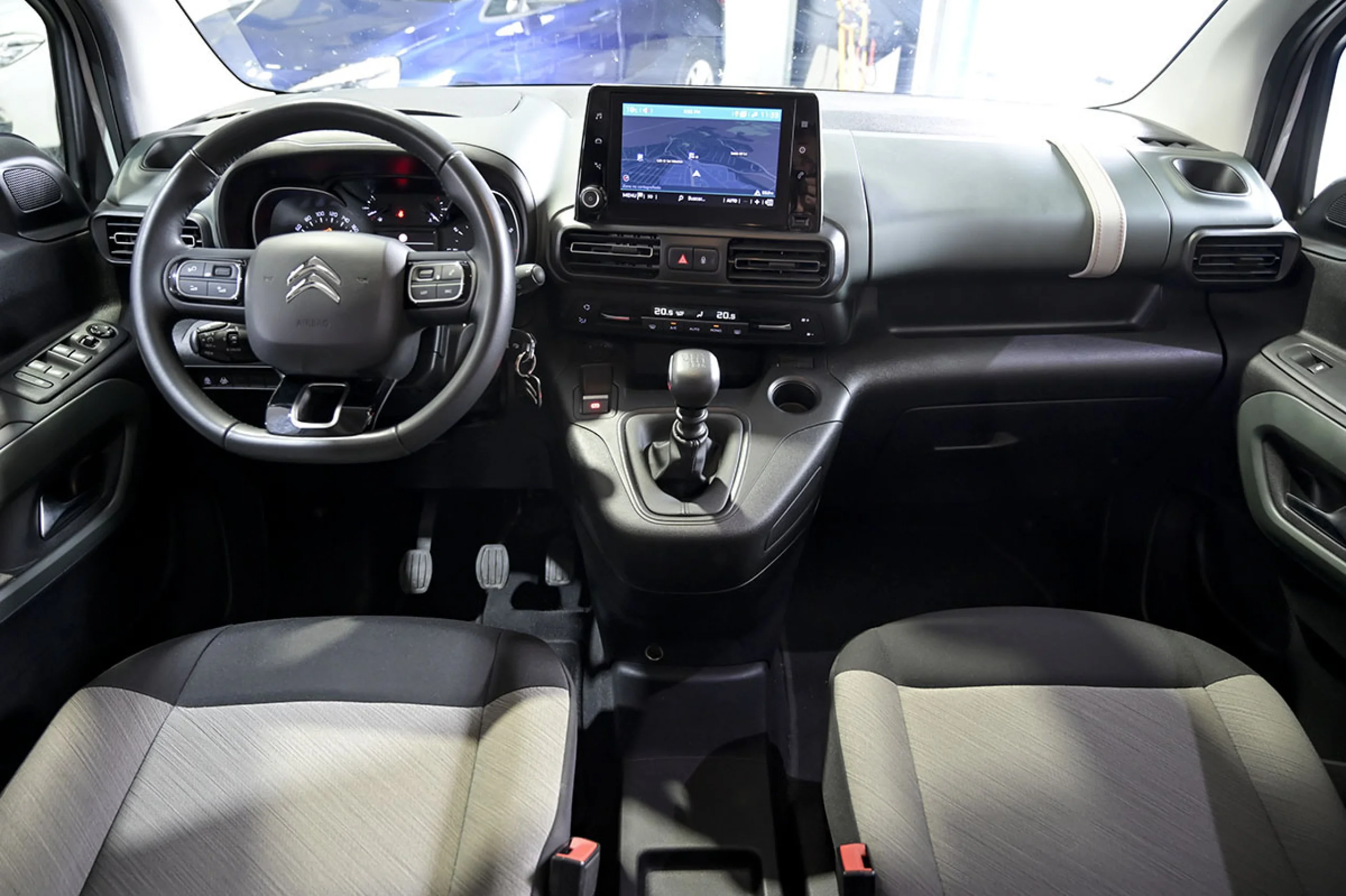 Citroen Berlingo Talla M BlueHDi 130 SS 6v SHINE - Foto 8