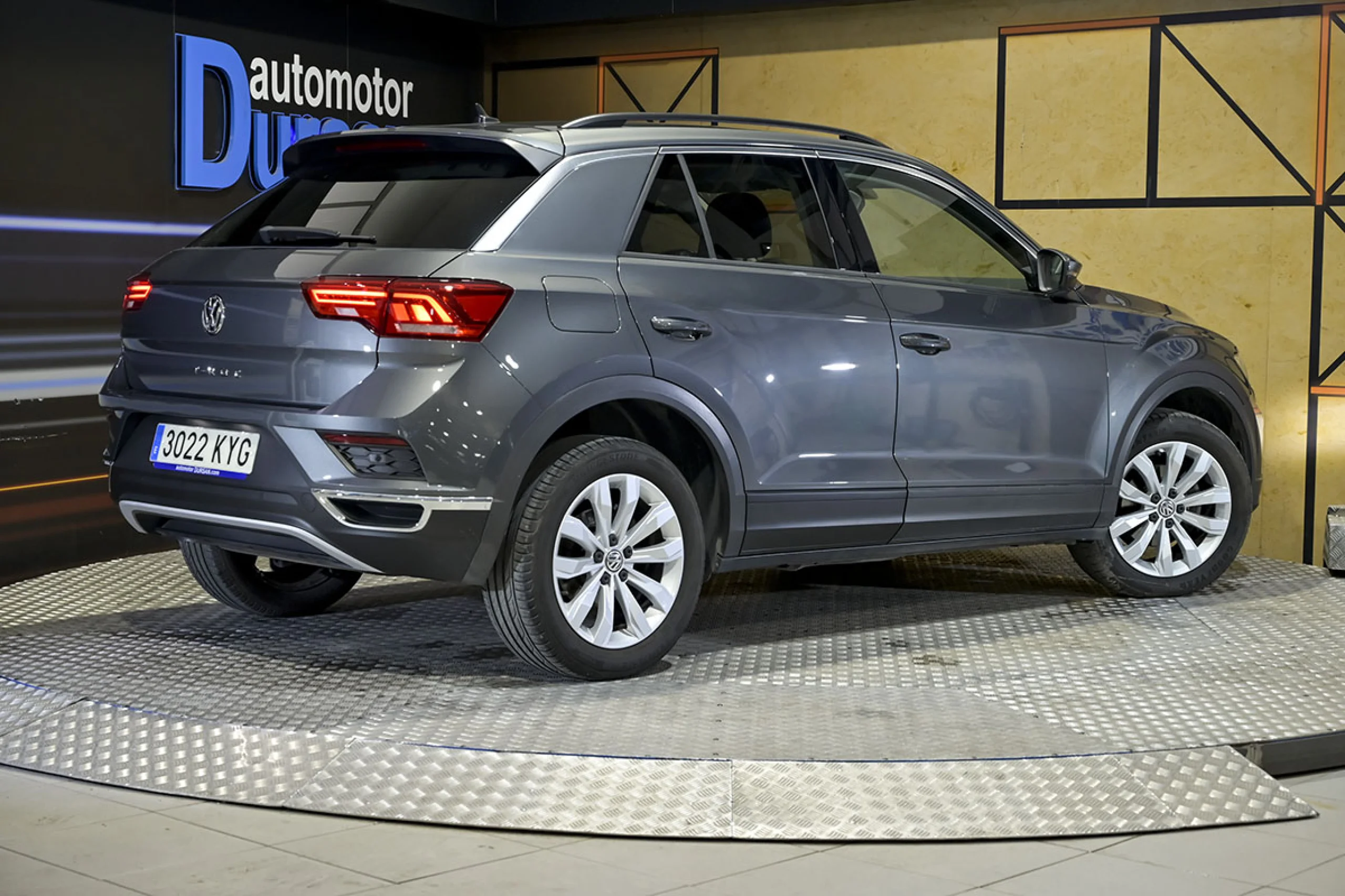 Volkswagen T-Roc Advance 1.0 TSI 85kW 115CV - Foto 5