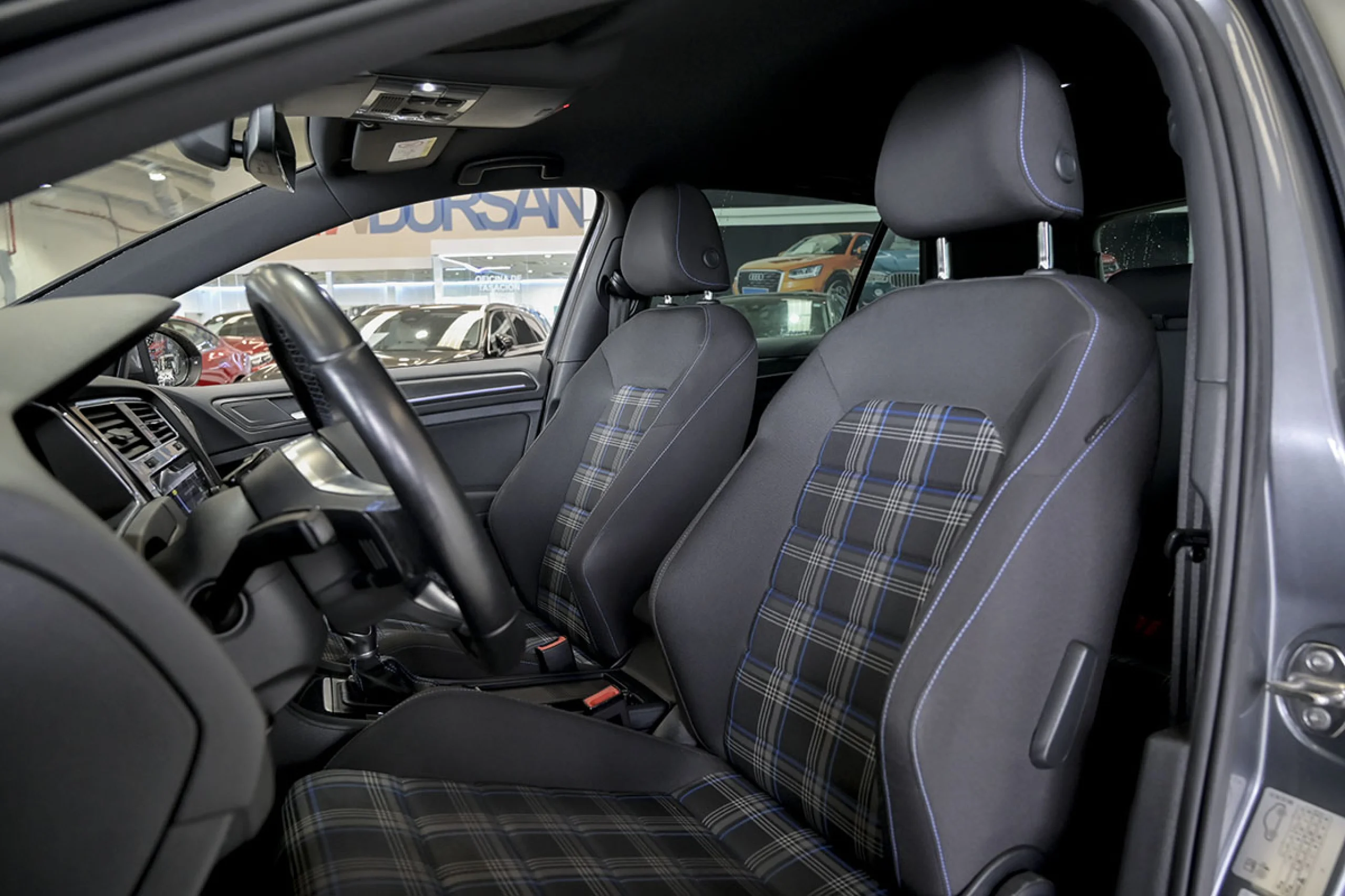 Volkswagen Golf GTE 1.4 TSI ePower 150kW 204CV DSG - Foto 7
