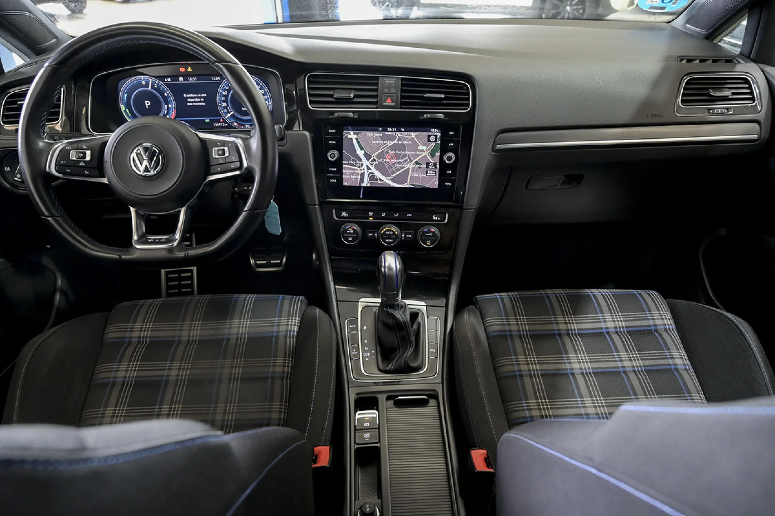 Volkswagen Golf GTE 1.4 TSI ePower 150kW 204CV DSG - Foto 15