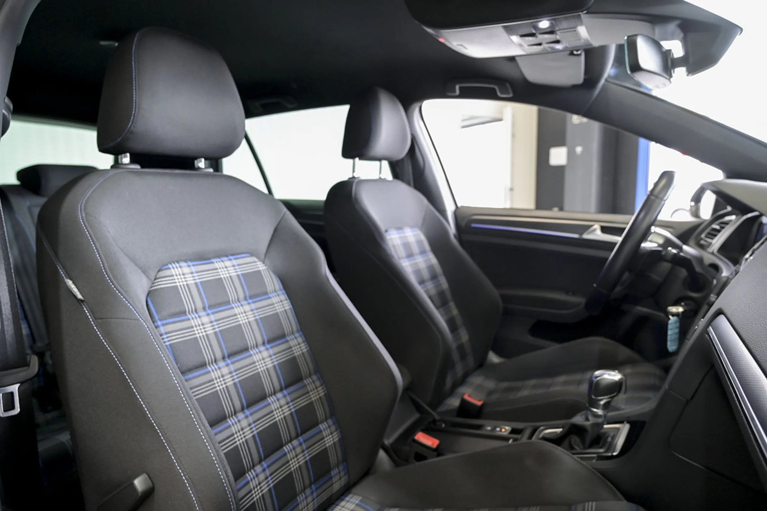 Volkswagen Golf GTE 1.4 TSI ePower 150kW 204CV DSG - Foto 21