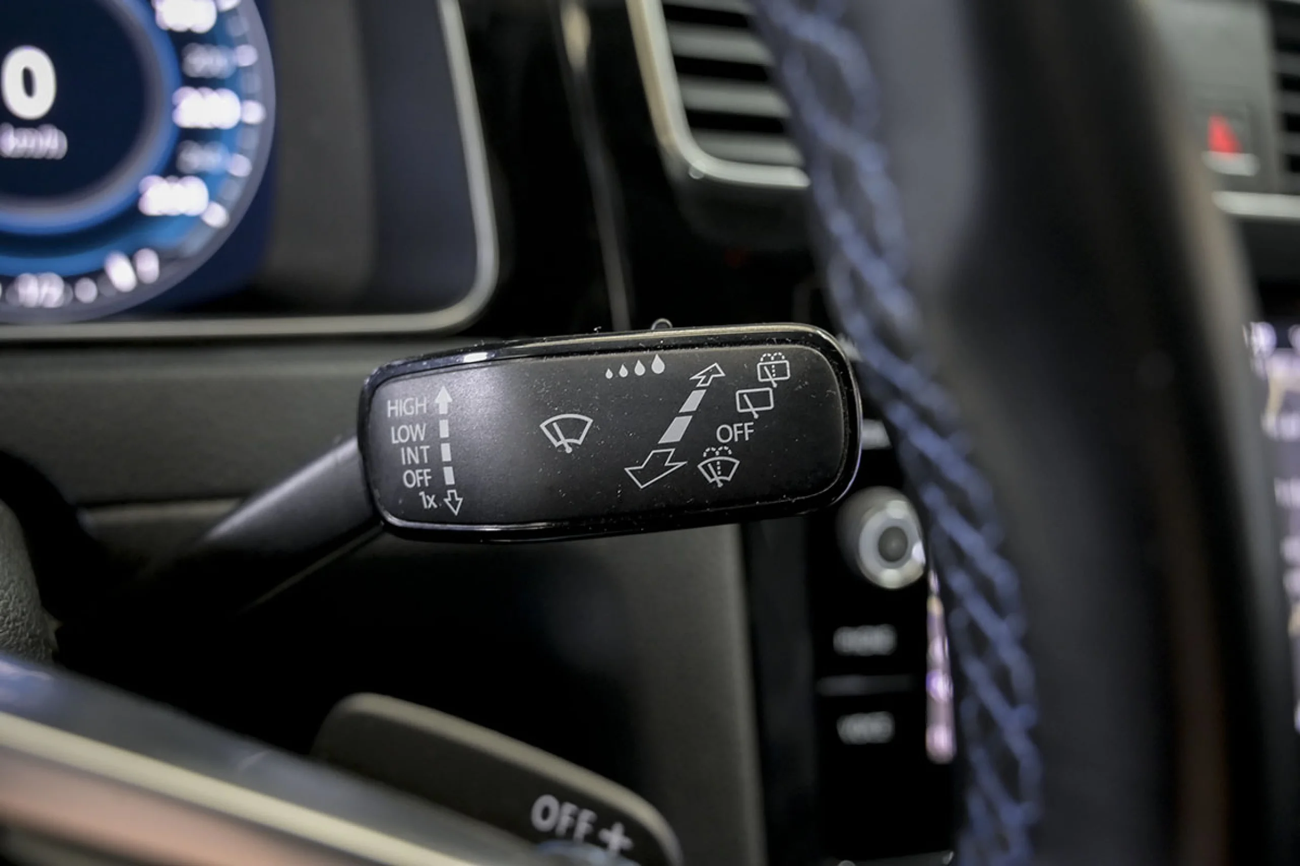 Volkswagen Golf GTE 1.4 TSI ePower 150kW 204CV DSG - Foto 32