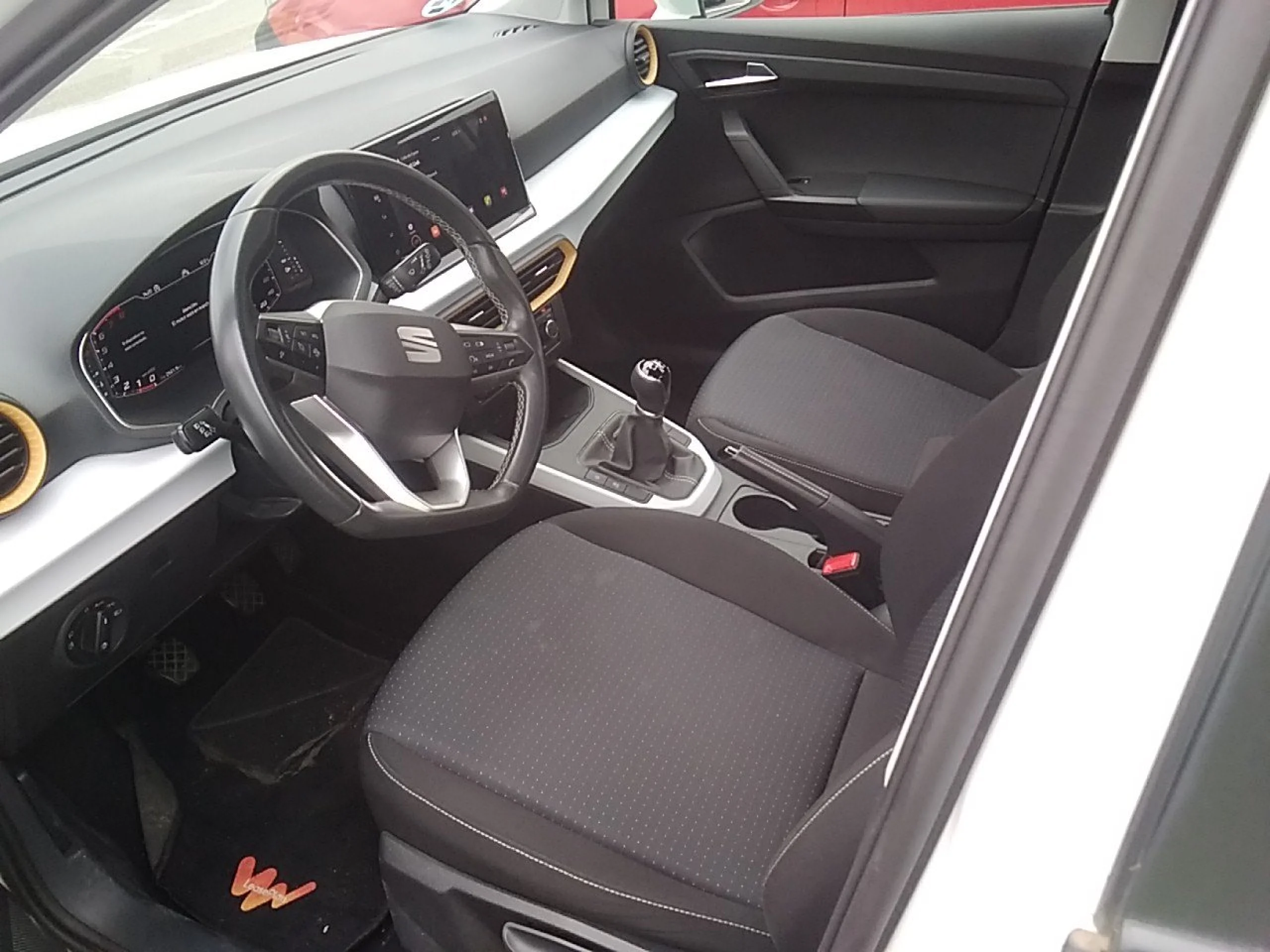 Seat Arona 1.0 TSI 81kW (110CV) Style - Foto 7