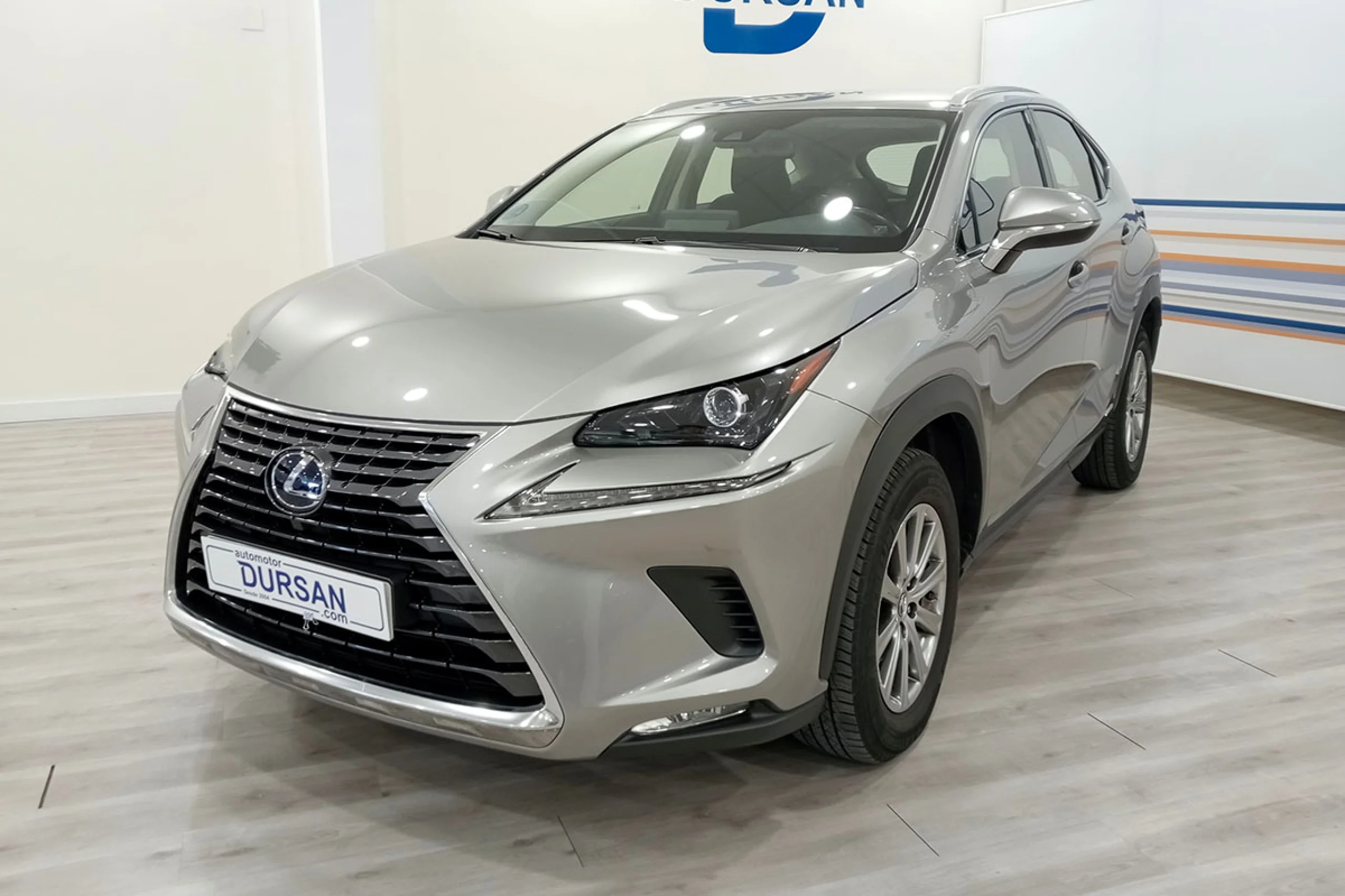 Lexus NX 300h NX 2.5 300h Business 2WD - Foto 1