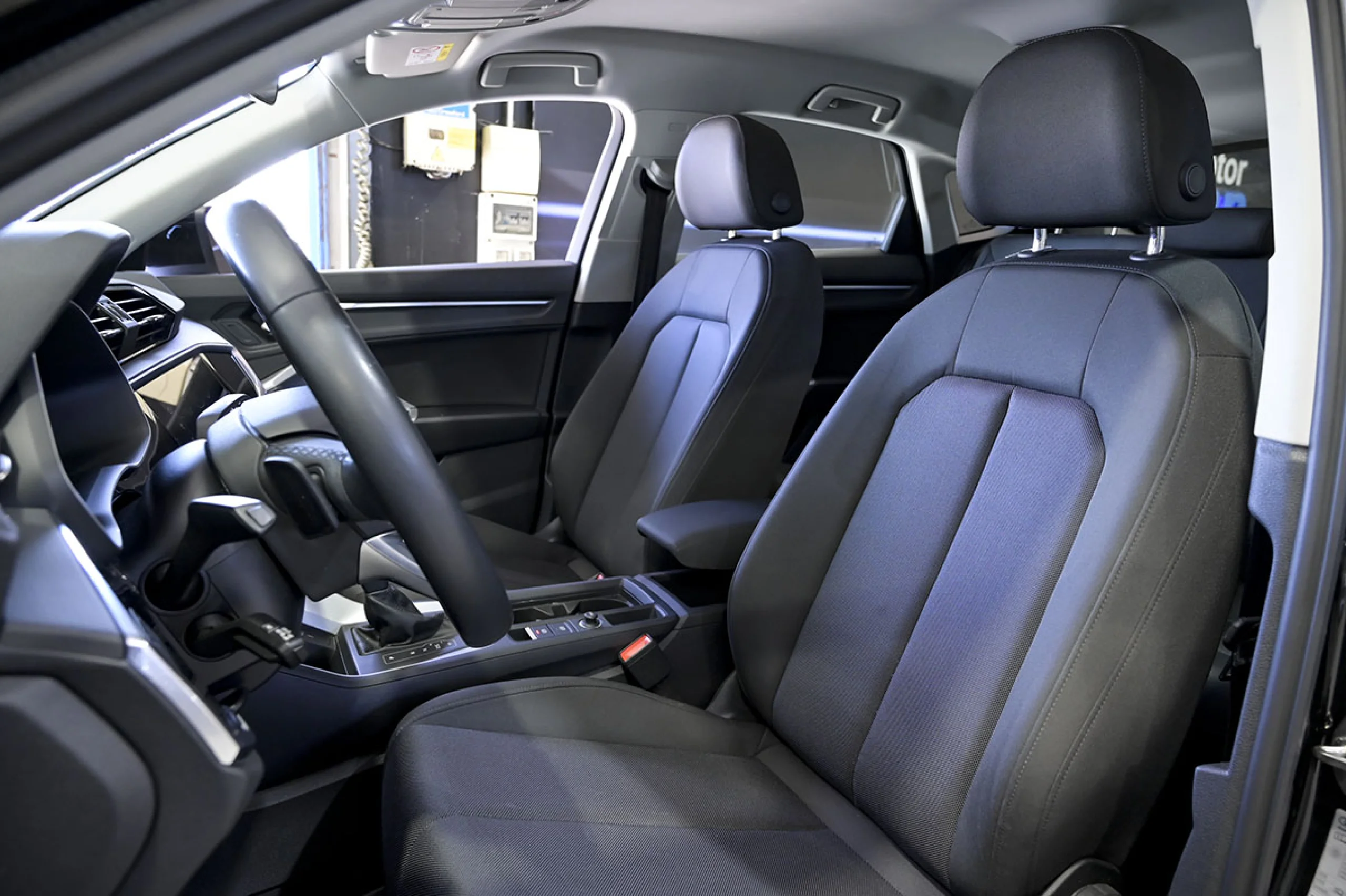 Audi Q3 SPORTBACK 35 TFSI 110kW 150CV S tronic Advanced - Foto 9