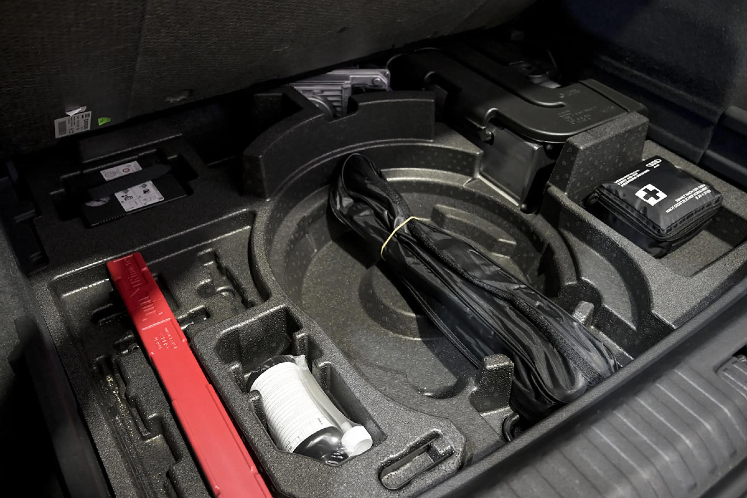 Audi Q3 SPORTBACK 35 TFSI 110kW 150CV S tronic Advanced - Foto 34