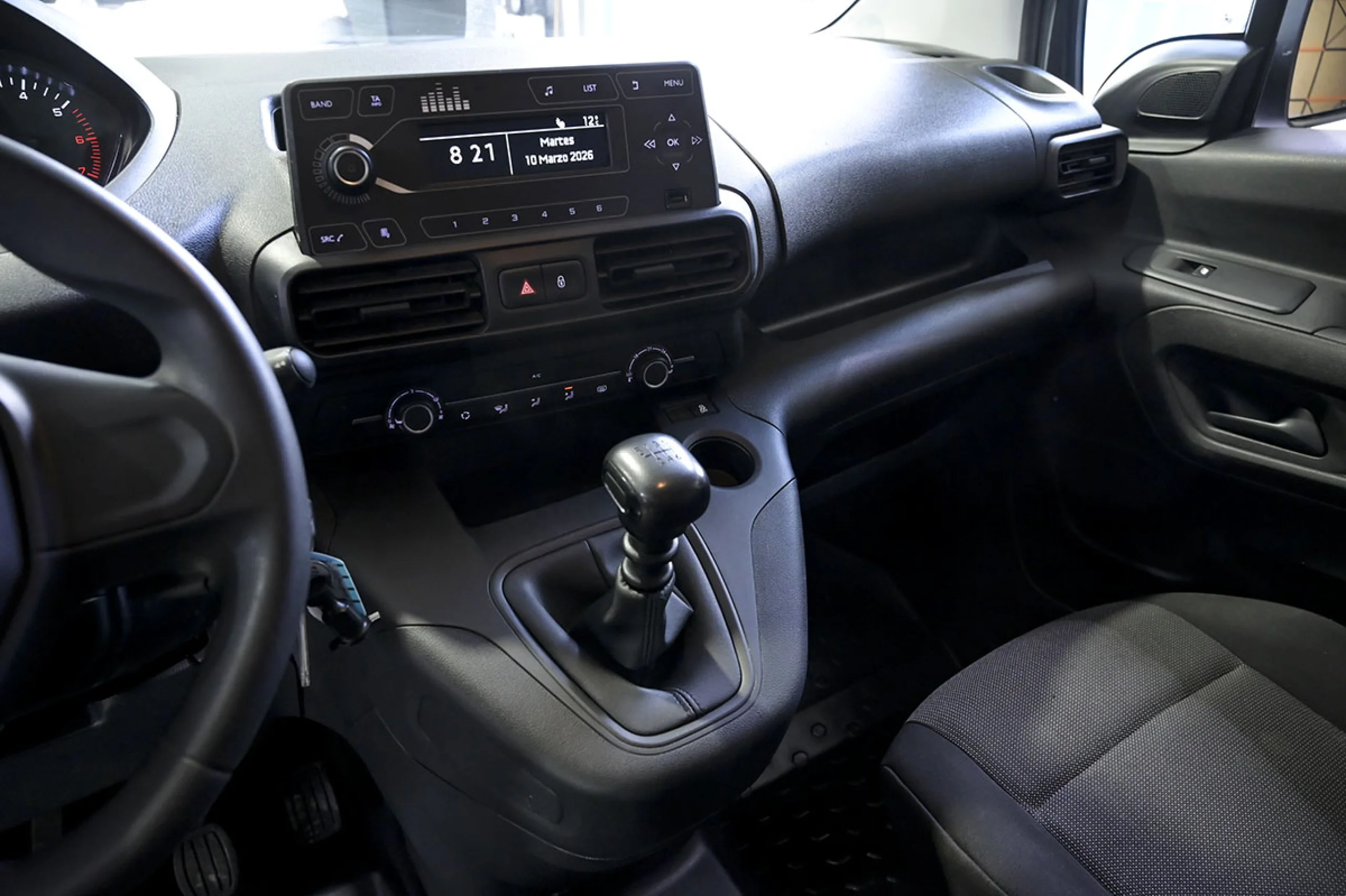 Peugeot Rifter Active Standard BlueHDi 73kW - Foto 24