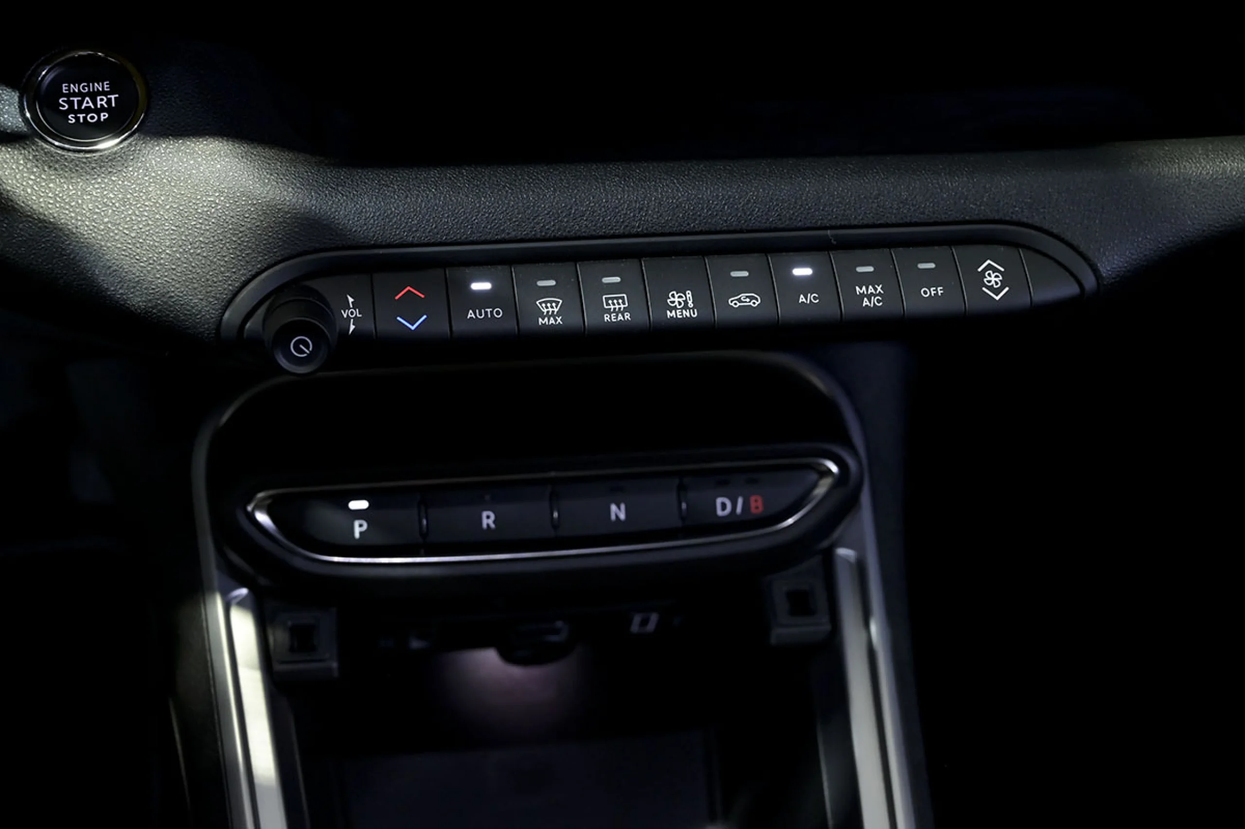 Jeep Avenger BEV 115kW 156CV Summit - Foto 39