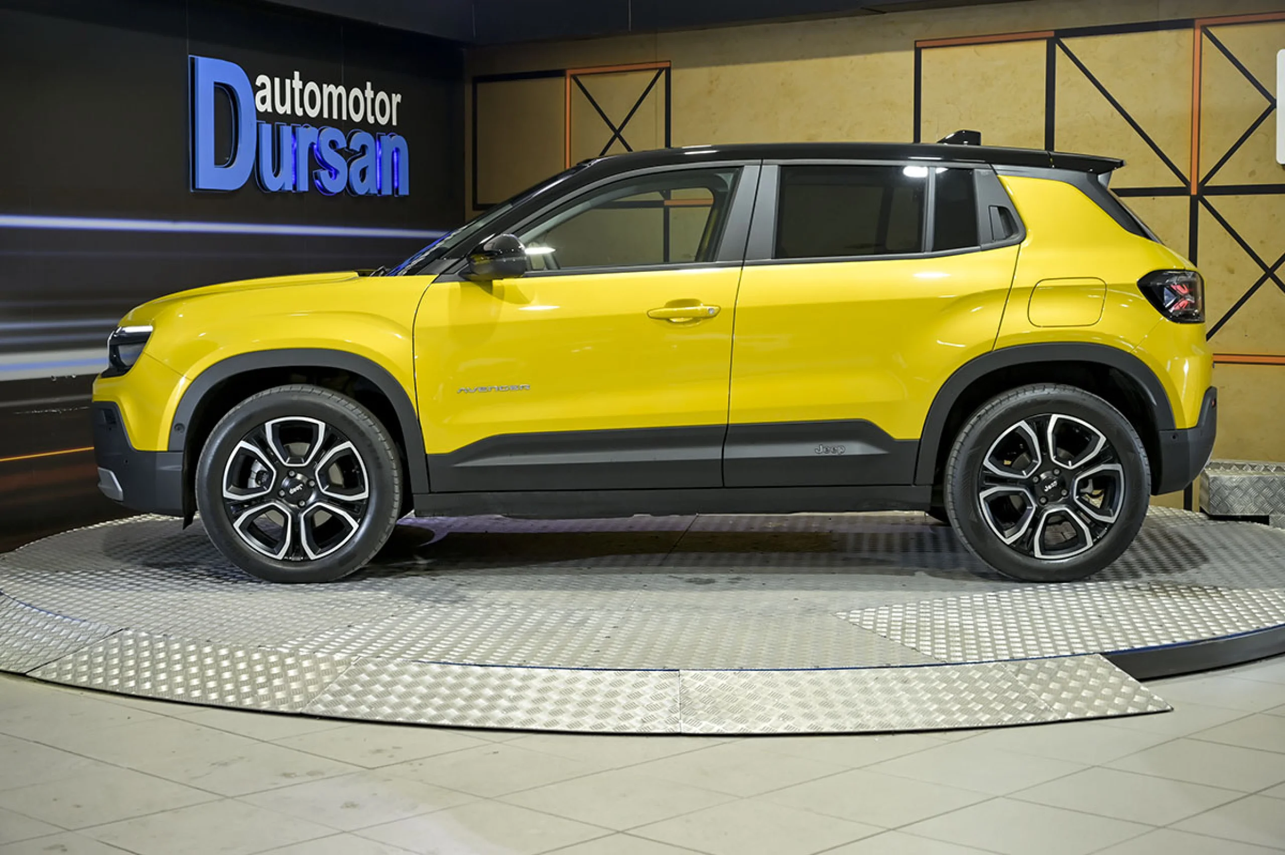 Jeep Avenger BEV 115kW 156CV Summit - Foto 20