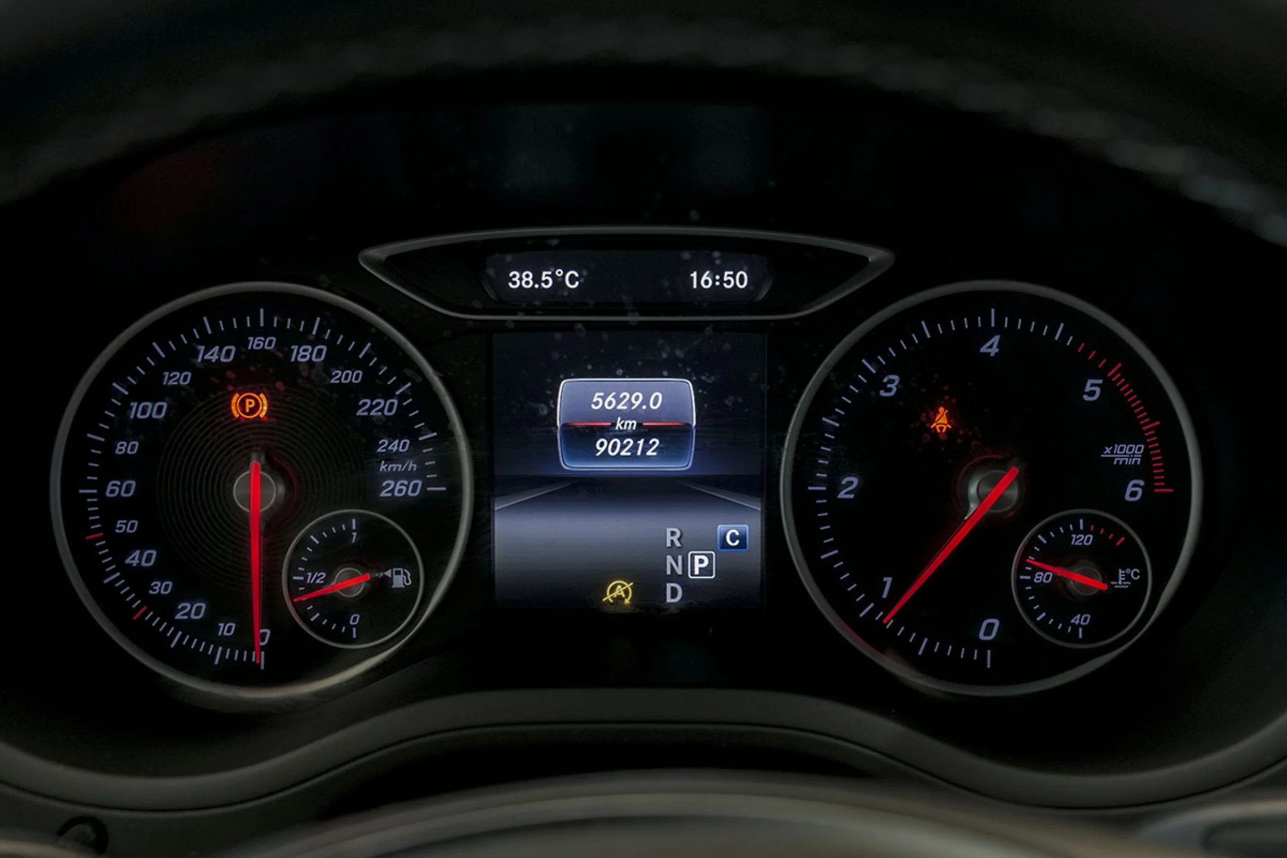 Mercedes-Benz B 180 MERCEDES-BENZ Clase B B 180 d - Foto 5