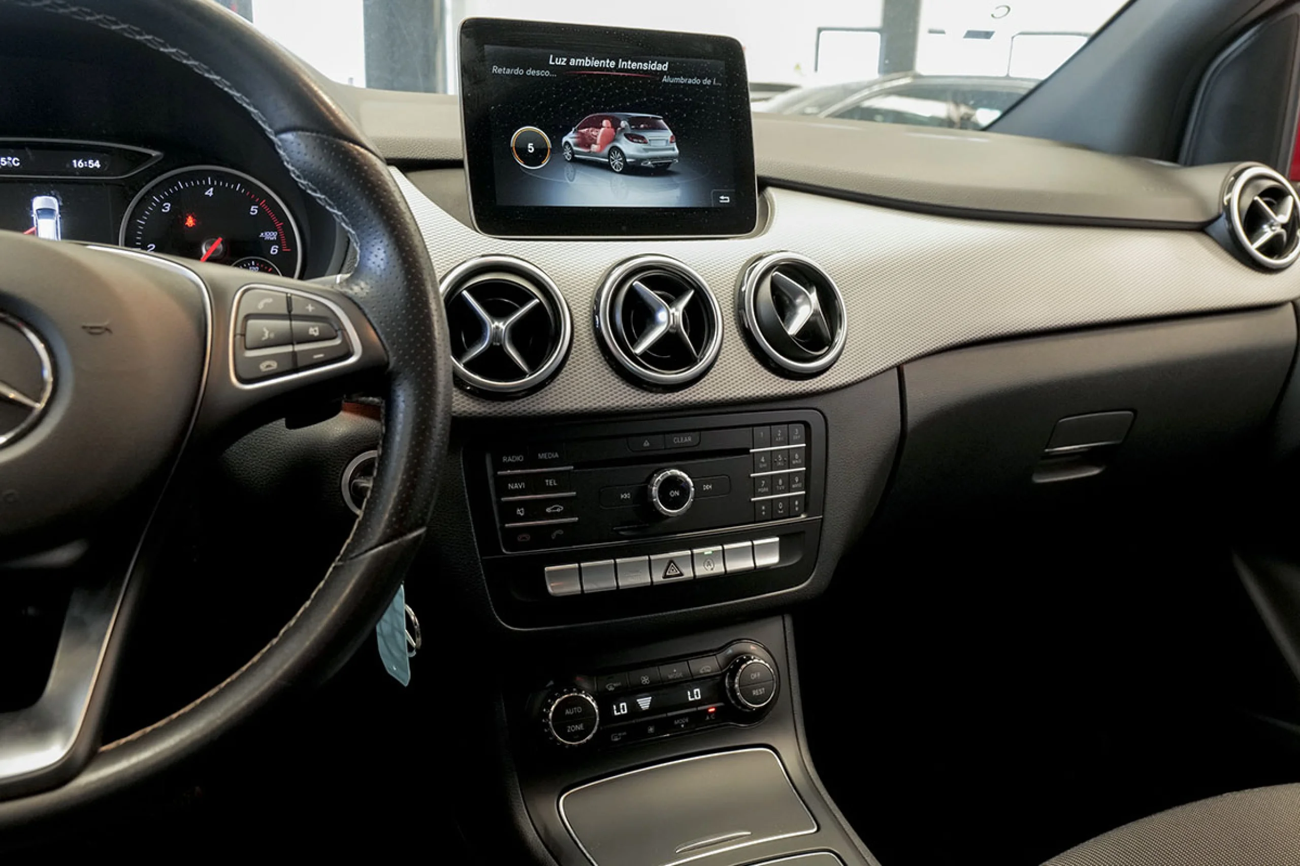 Mercedes-Benz B 180 MERCEDES-BENZ Clase B B 180 d - Foto 24