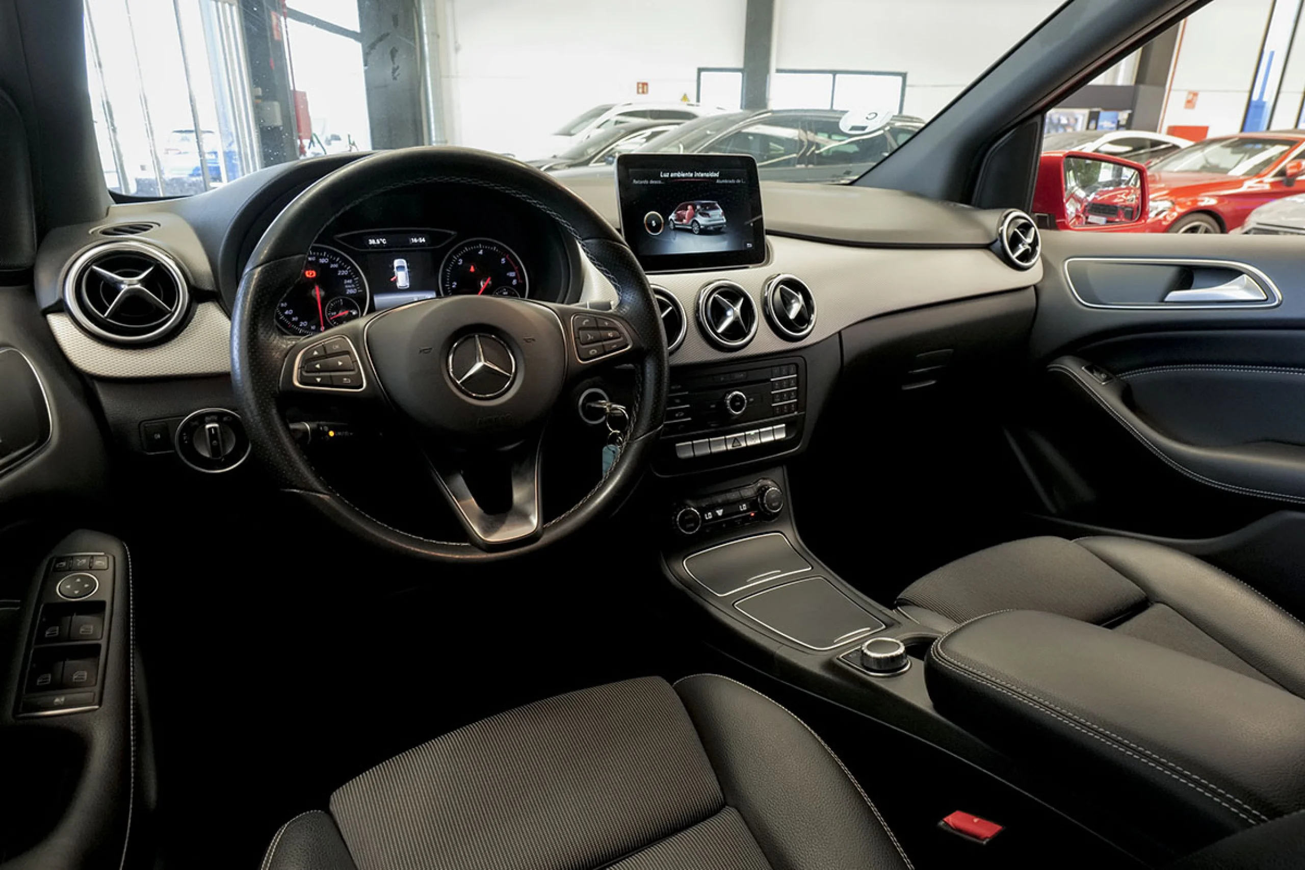 Mercedes-Benz B 180 MERCEDES-BENZ Clase B B 180 d - Foto 25